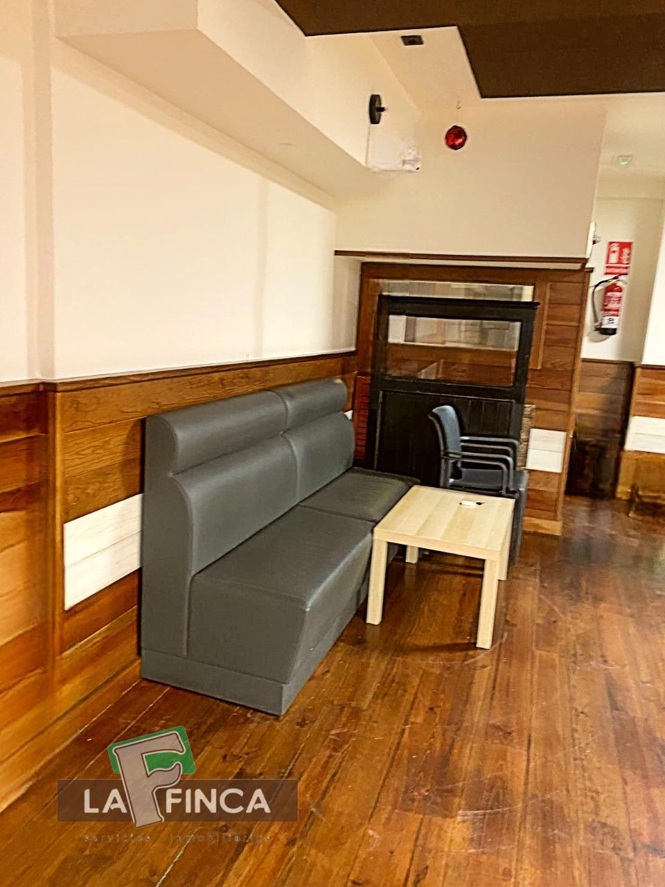 Venta de local en Carreño