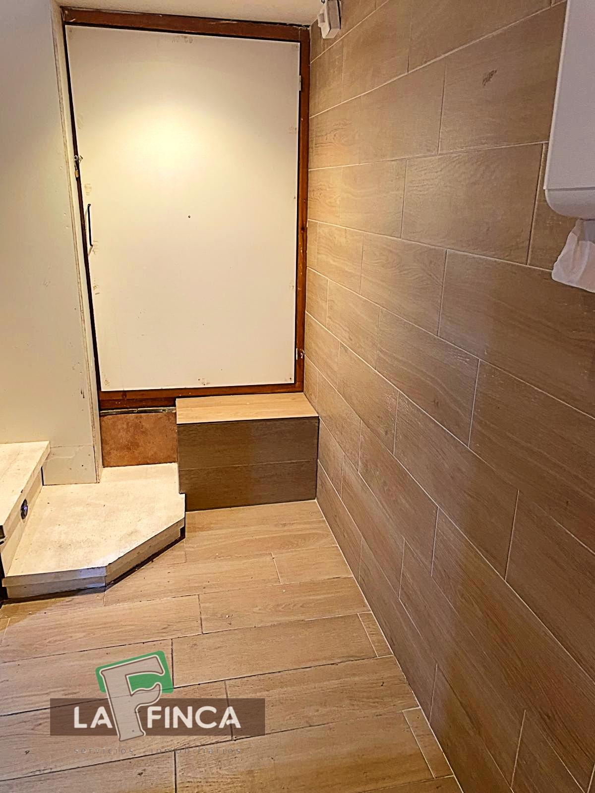 Venta de local en Carreño