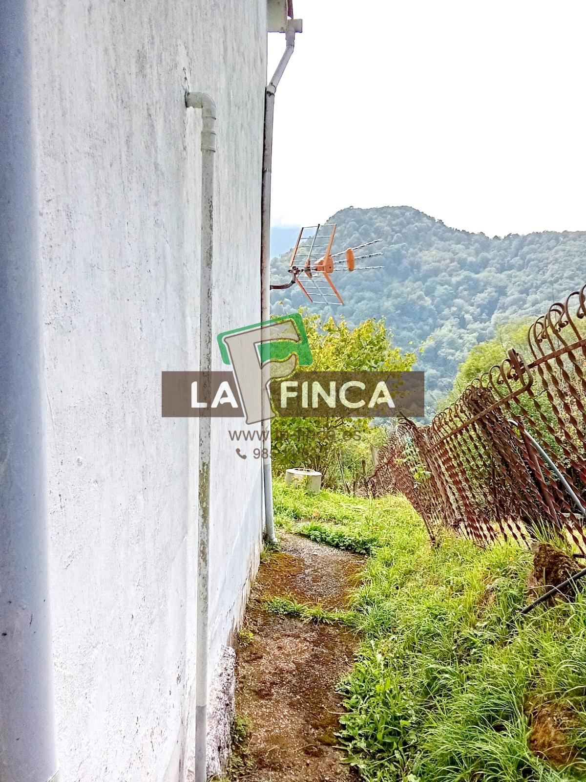 For sale of house in Santo Adriano
