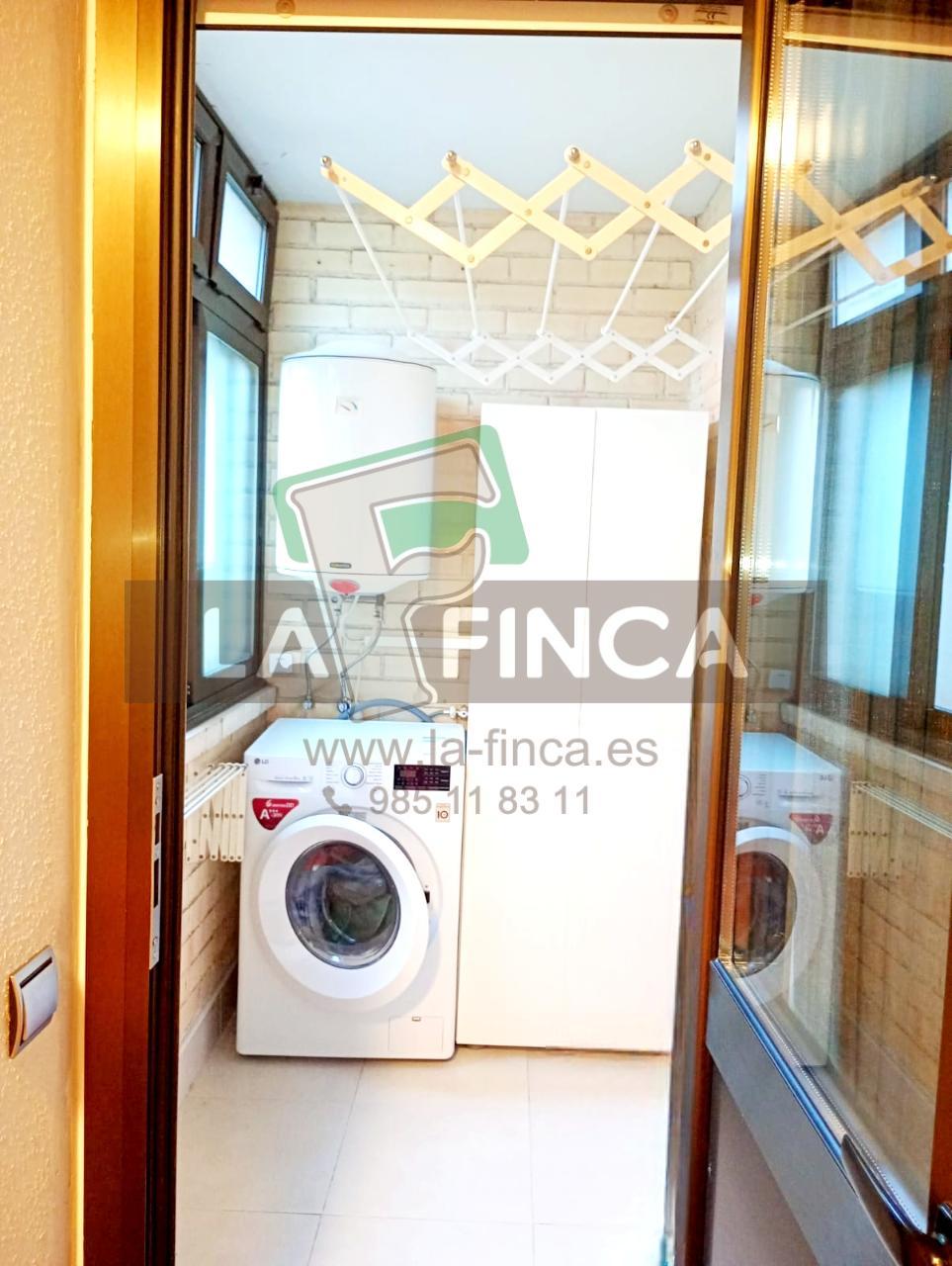 For sale of penthouse in Lugo de Llanera