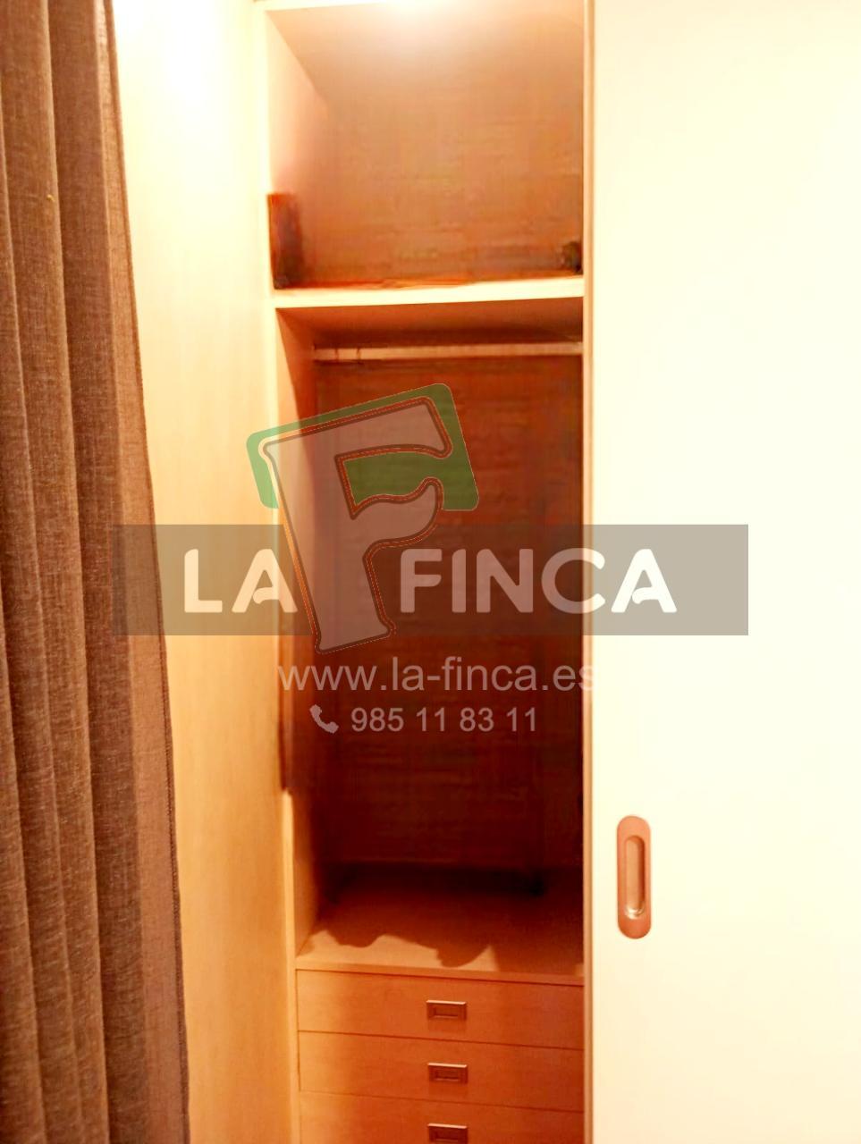 For sale of penthouse in Lugo de Llanera