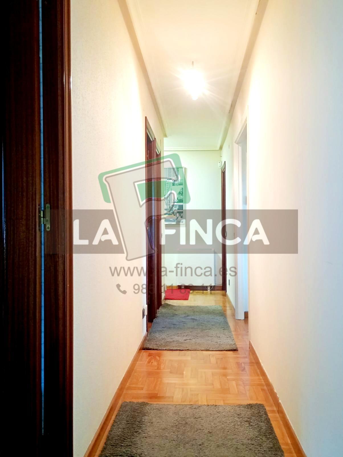 For sale of penthouse in Lugo de Llanera