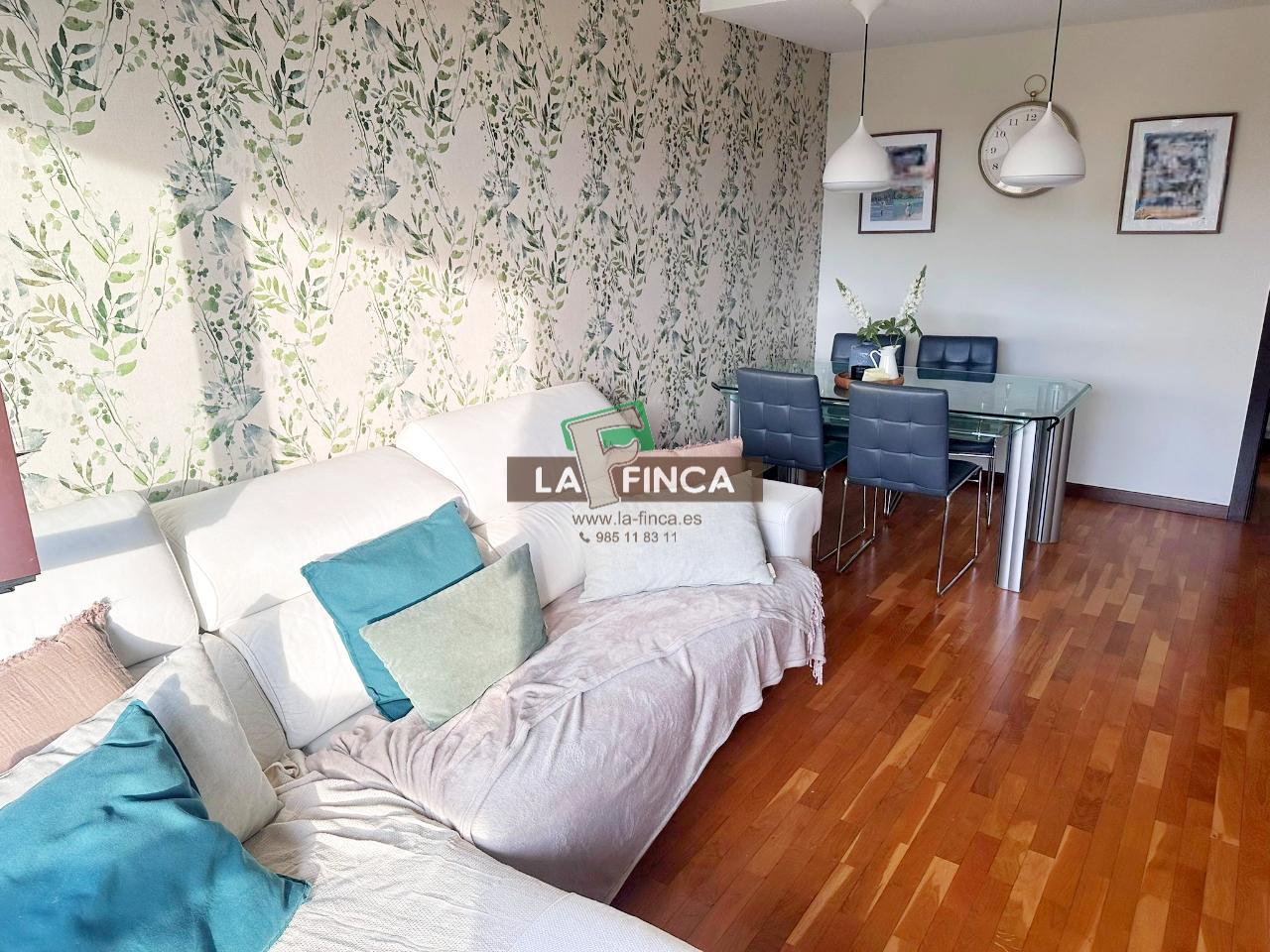 Venta de piso en Oviedo