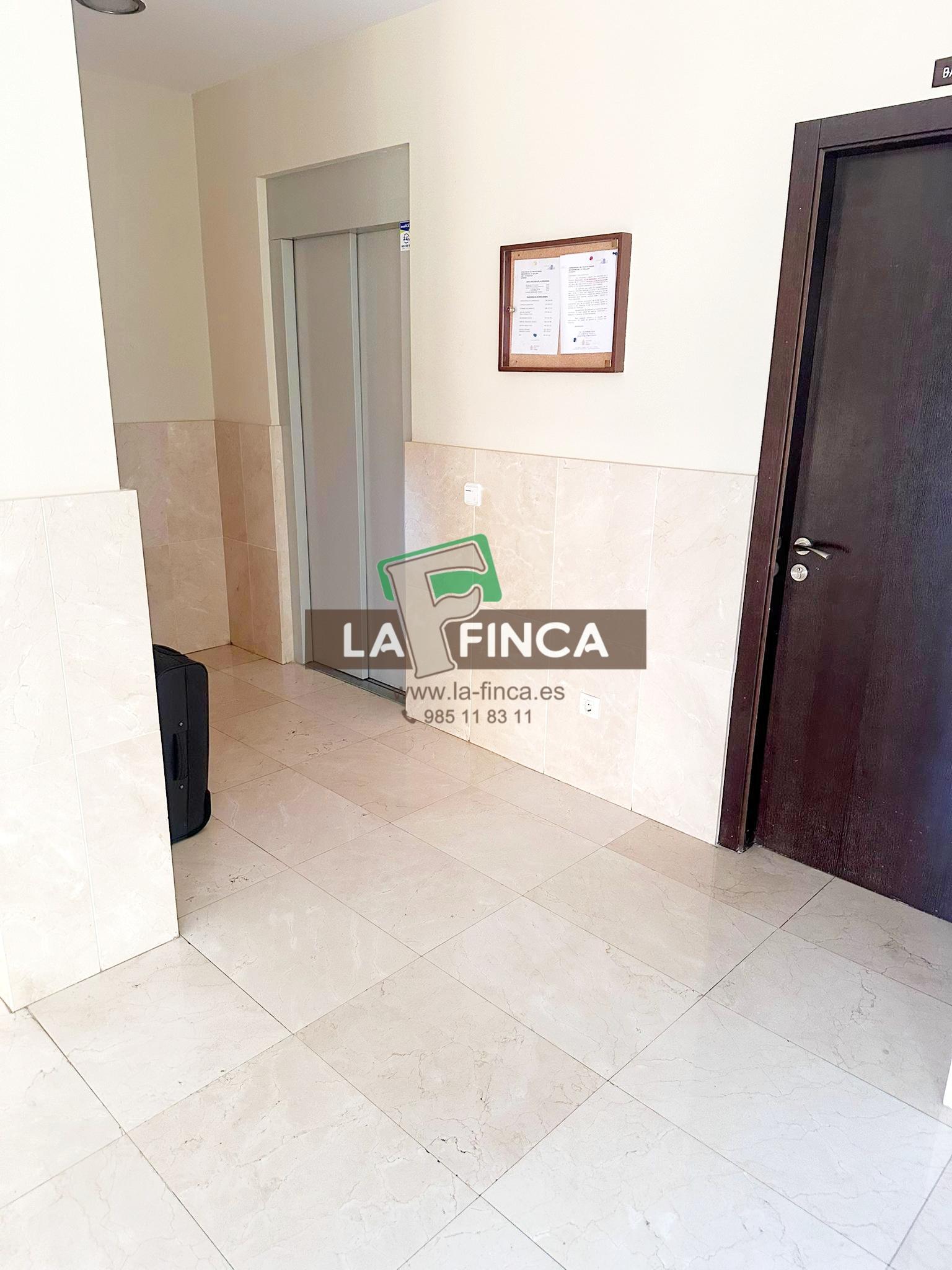 Venta de piso en Oviedo