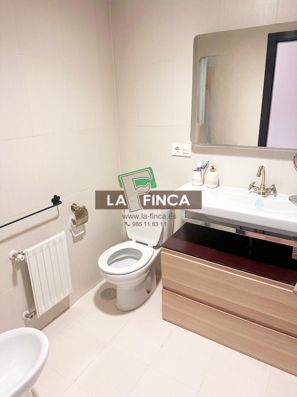 Venta de piso en Oviedo