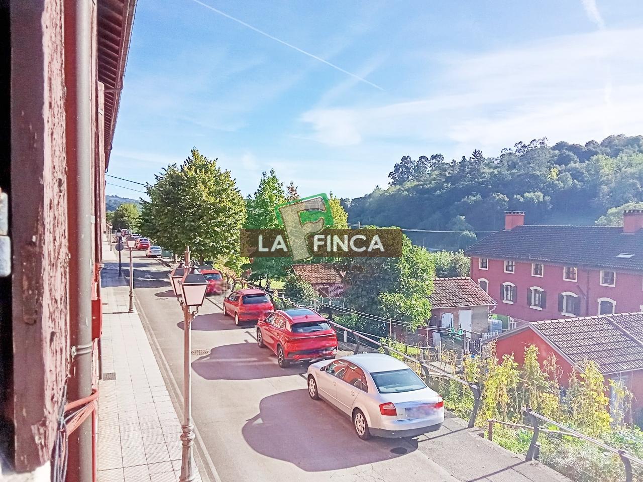 For sale of flat in Siero