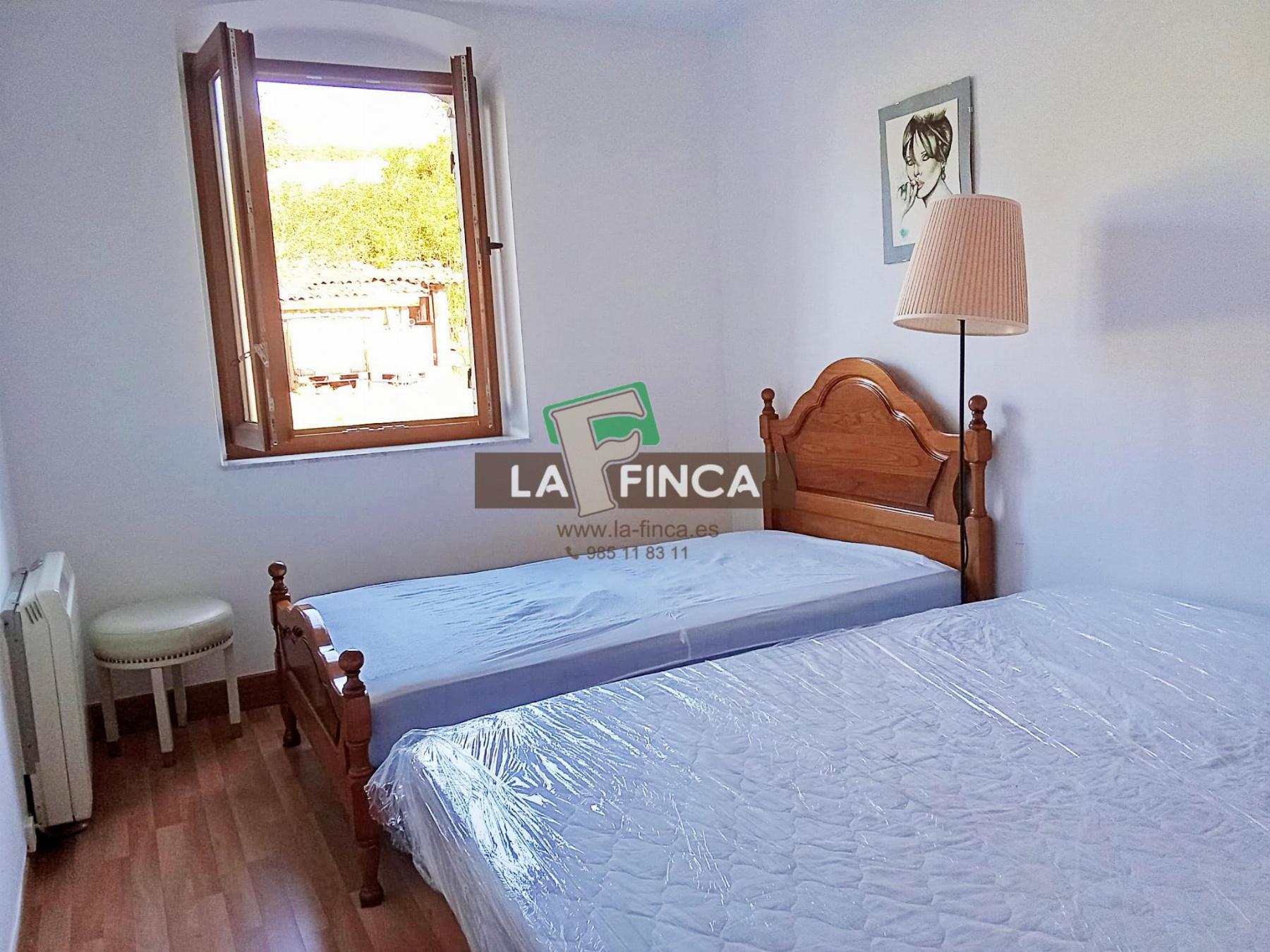 For sale of flat in Siero