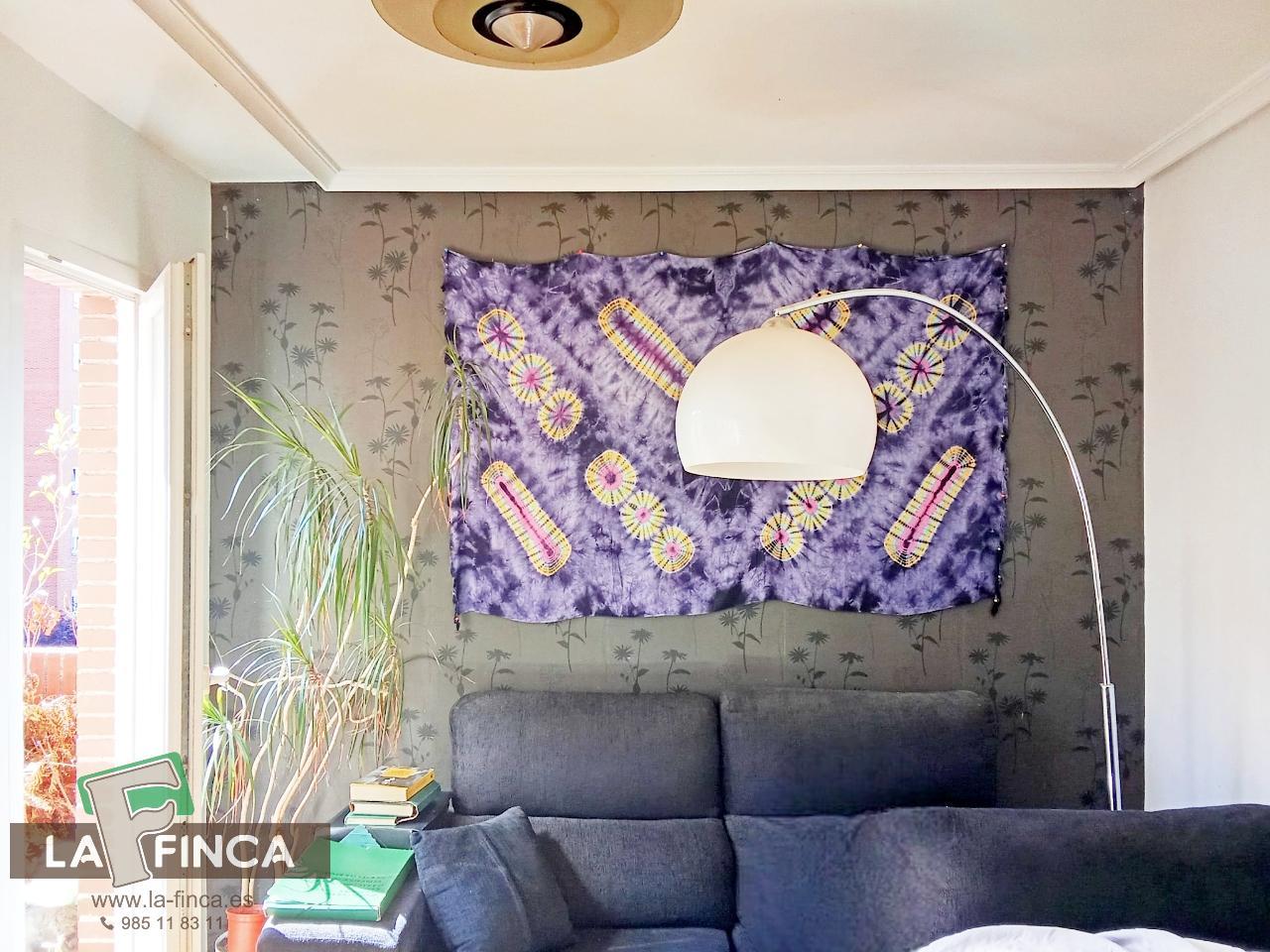 For sale of flat in Gijón