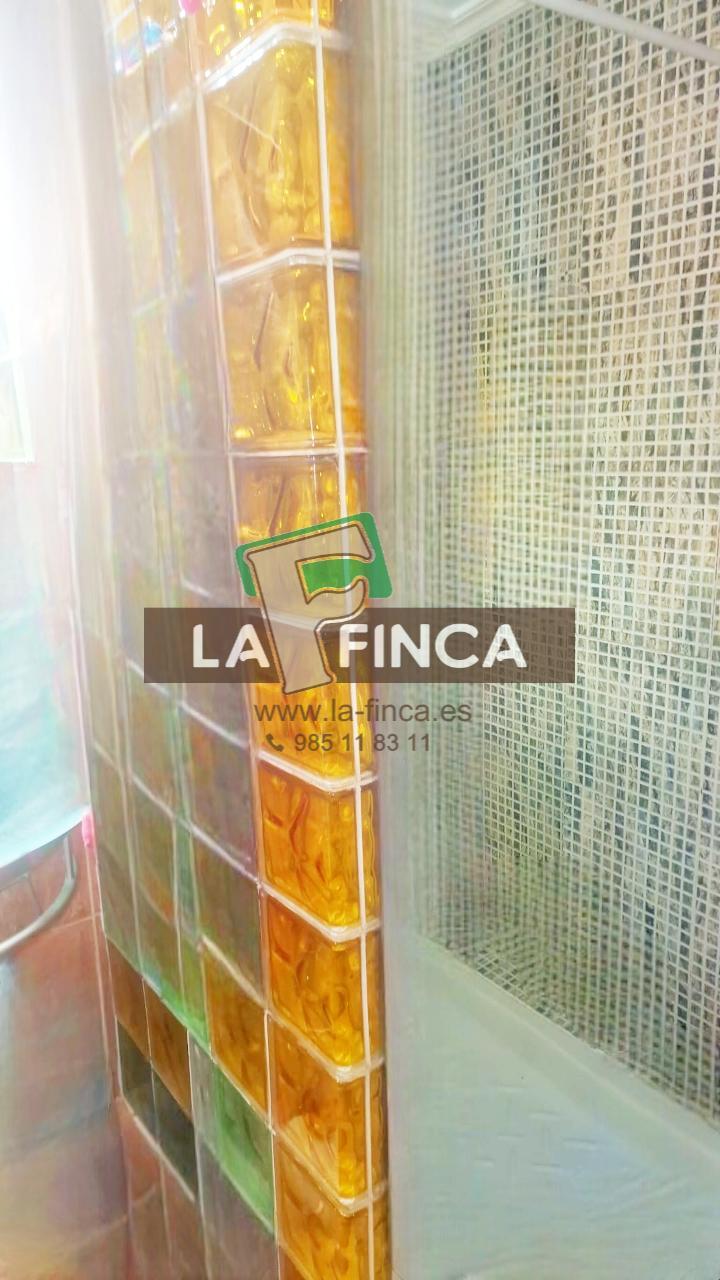 For sale of flat in Gijón