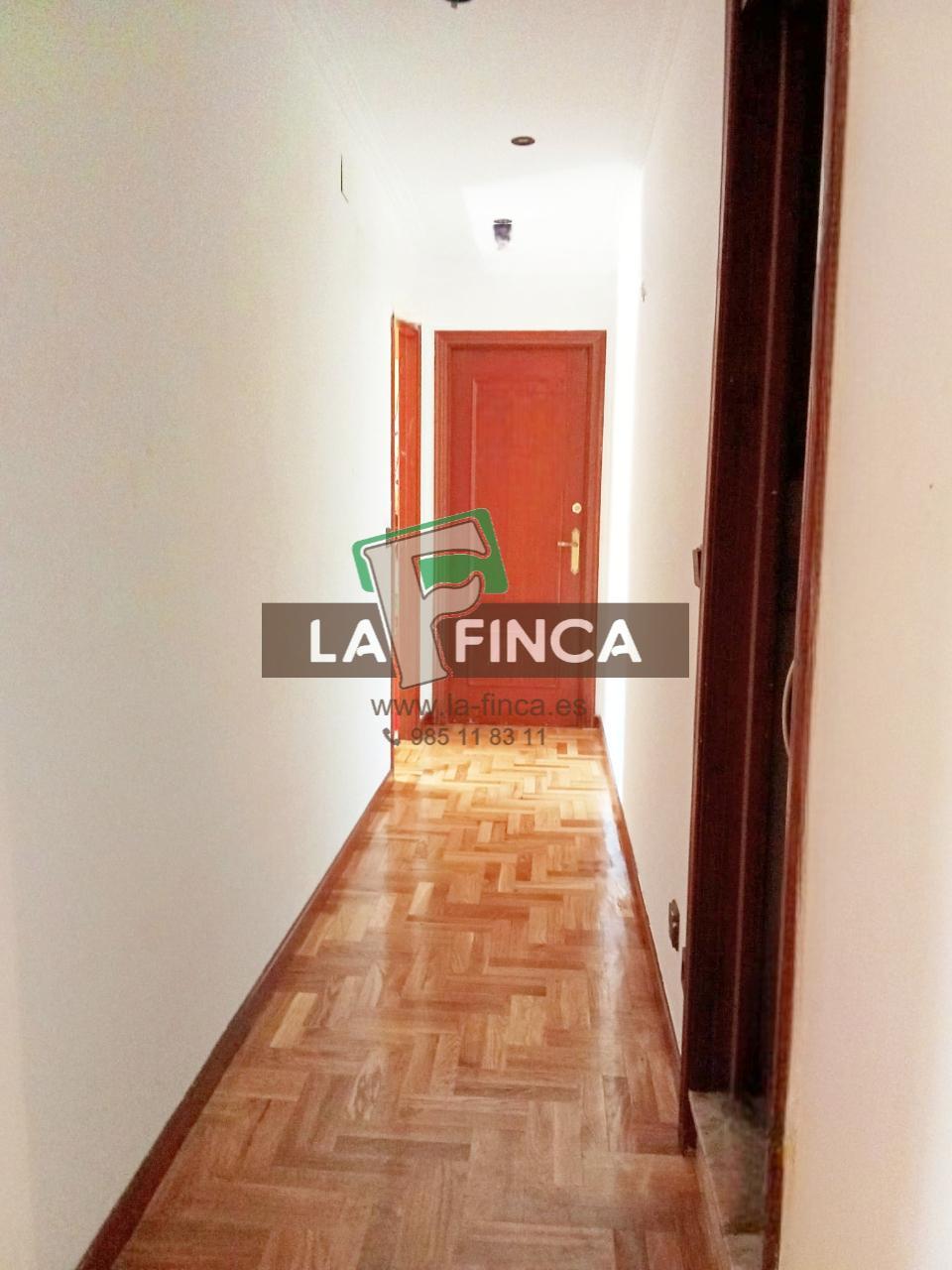 For sale of flat in Gijón