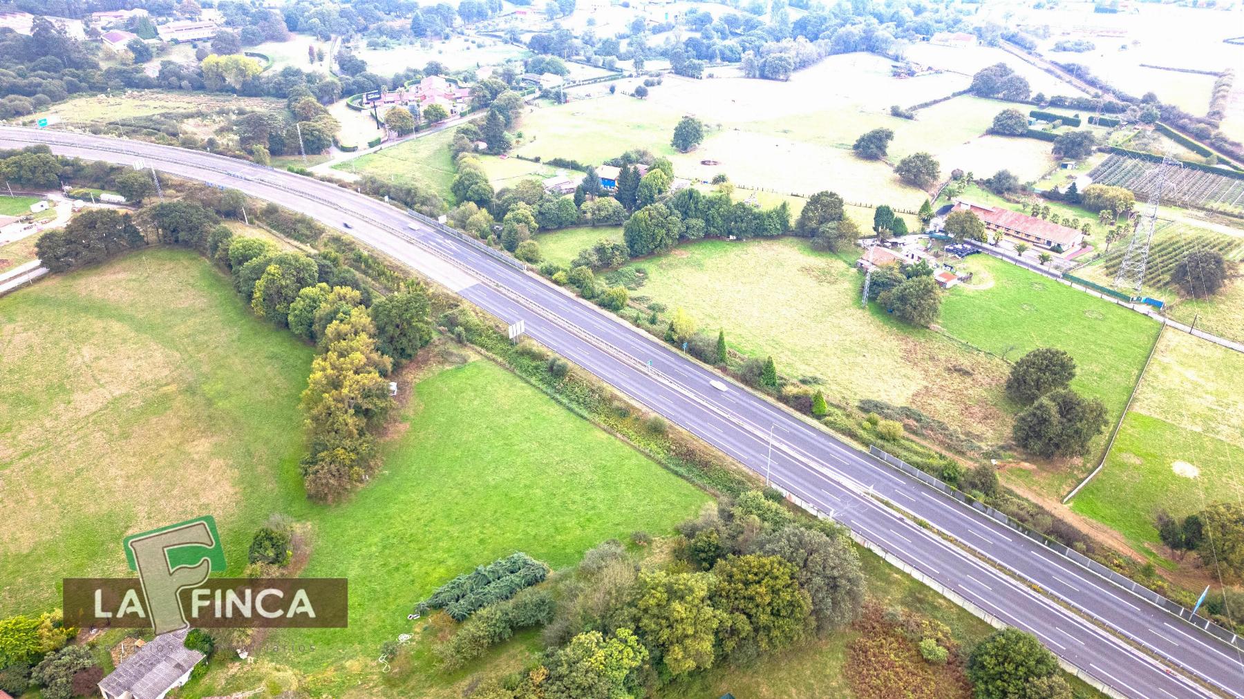 Venta de terreno en Llanera