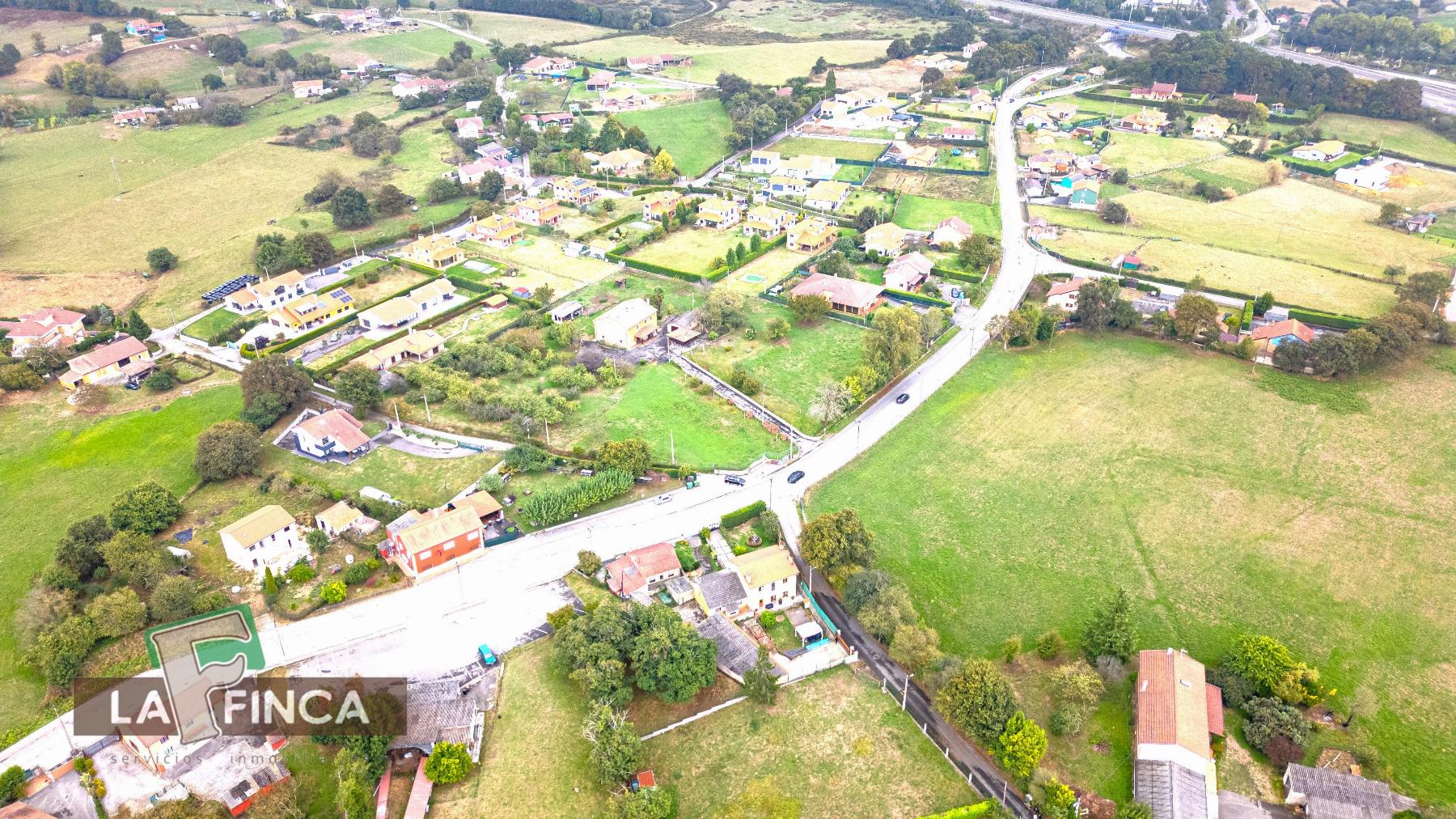 Venta de terreno en Llanera