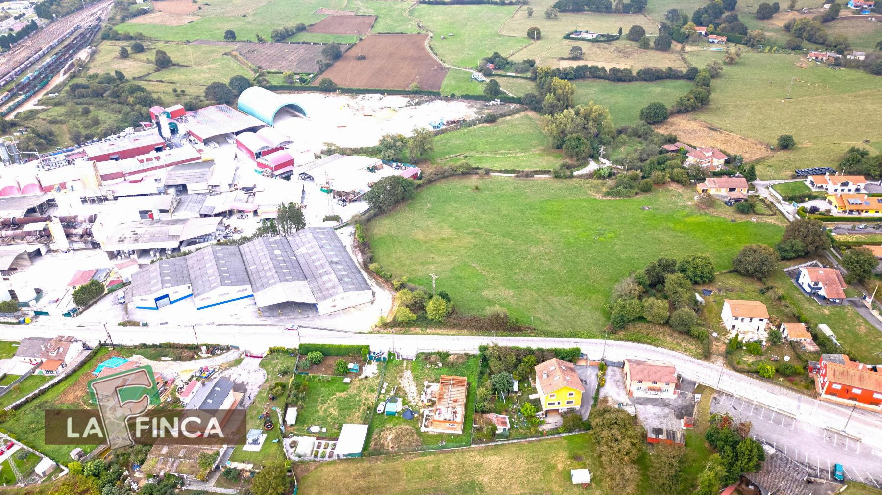 Venta de terreno en Llanera