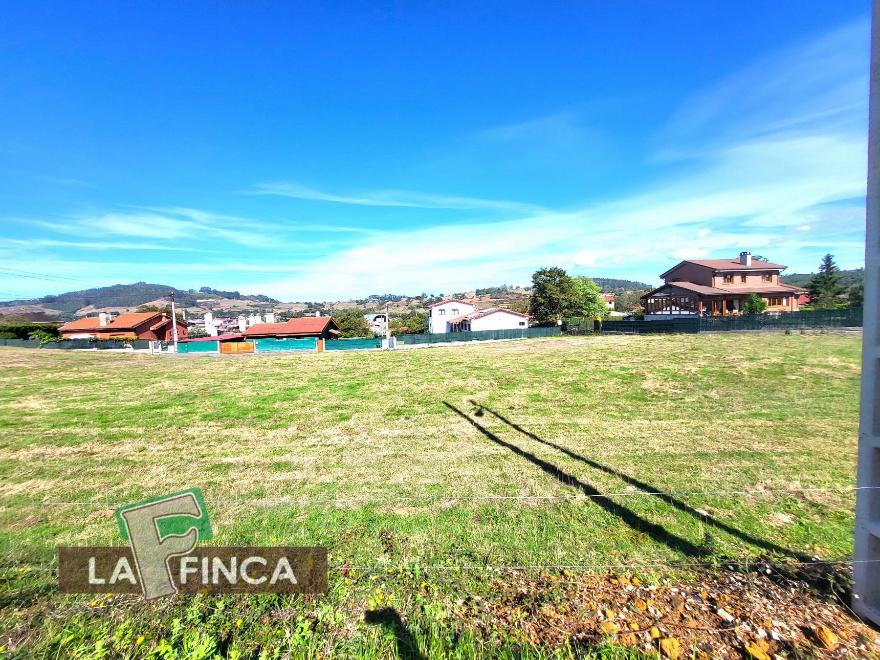 Venta de terreno en Oviedo