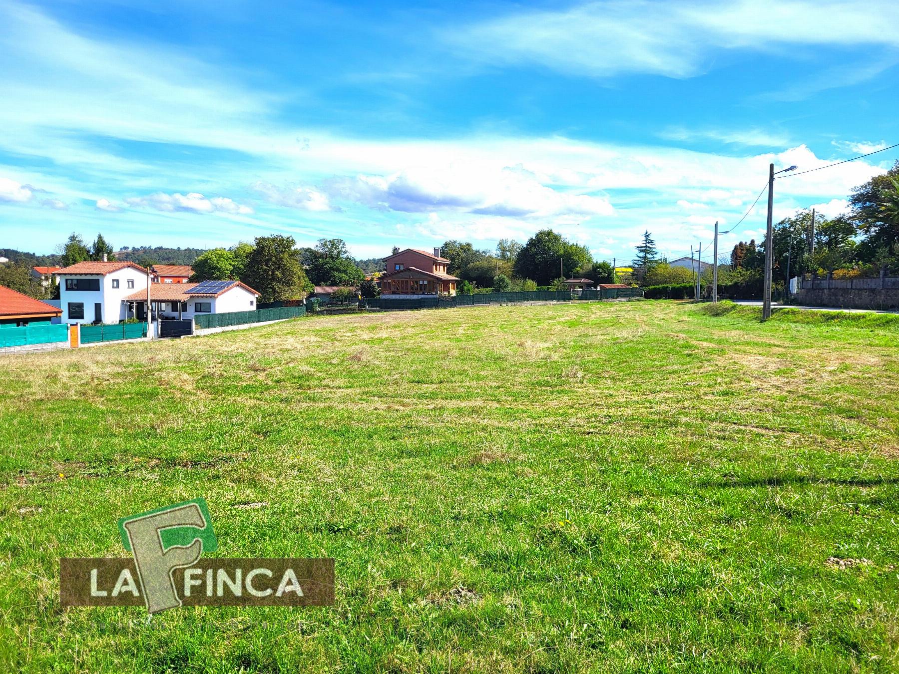 Venta de terreno en Oviedo