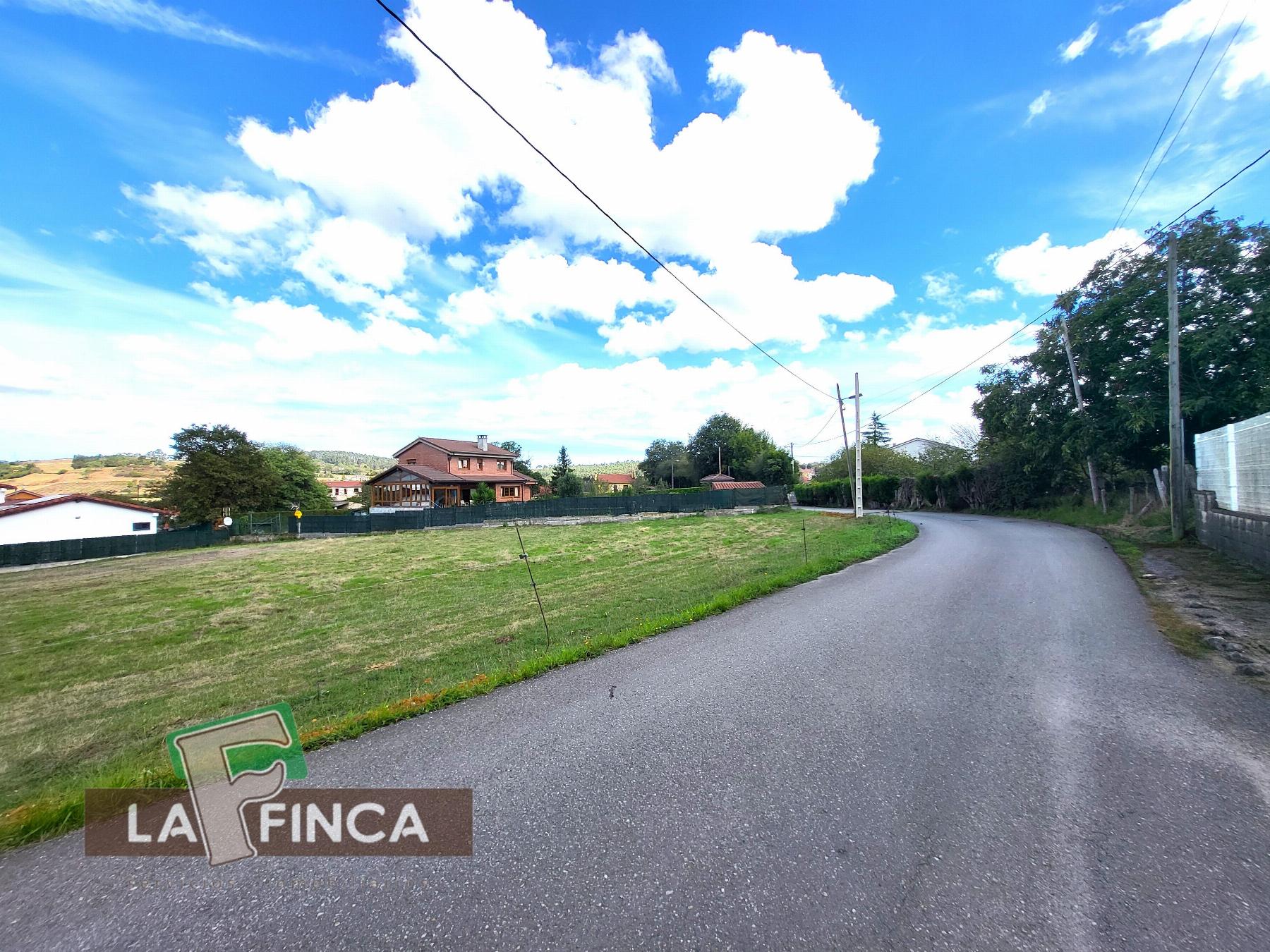 Venta de terreno en Oviedo