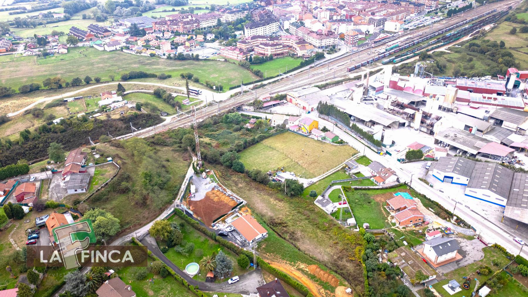 Venta de terreno en Oviedo