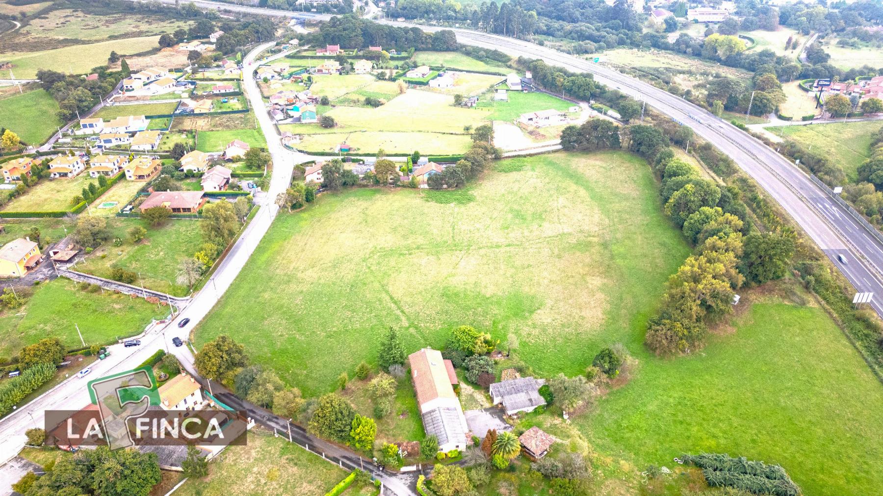 Venta de terreno en Oviedo