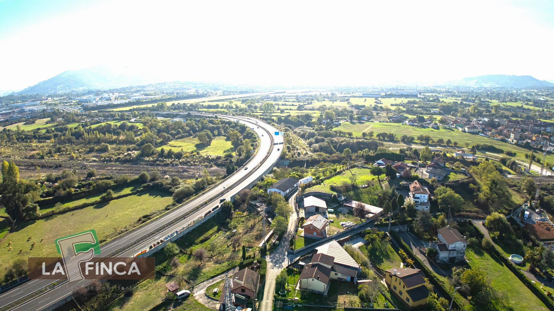 Venta de terreno en Oviedo