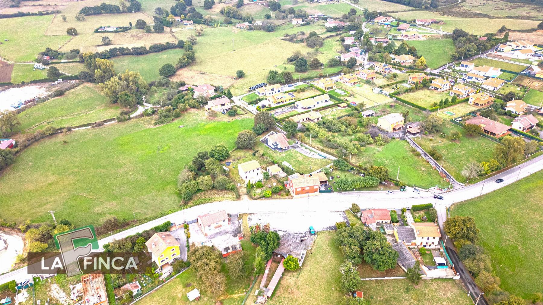 Venta de terreno en Llanera