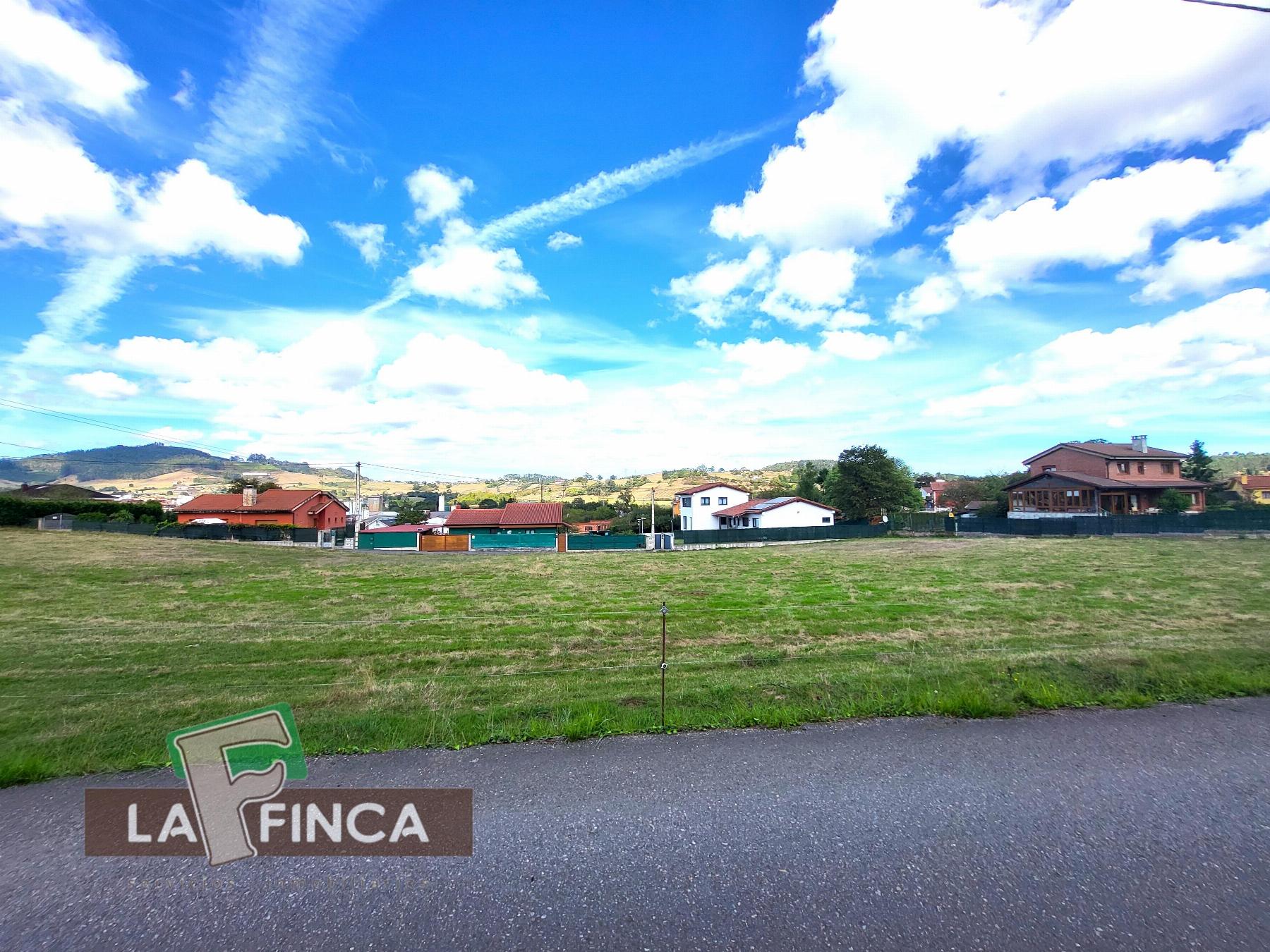 Venta de terreno en Llanera