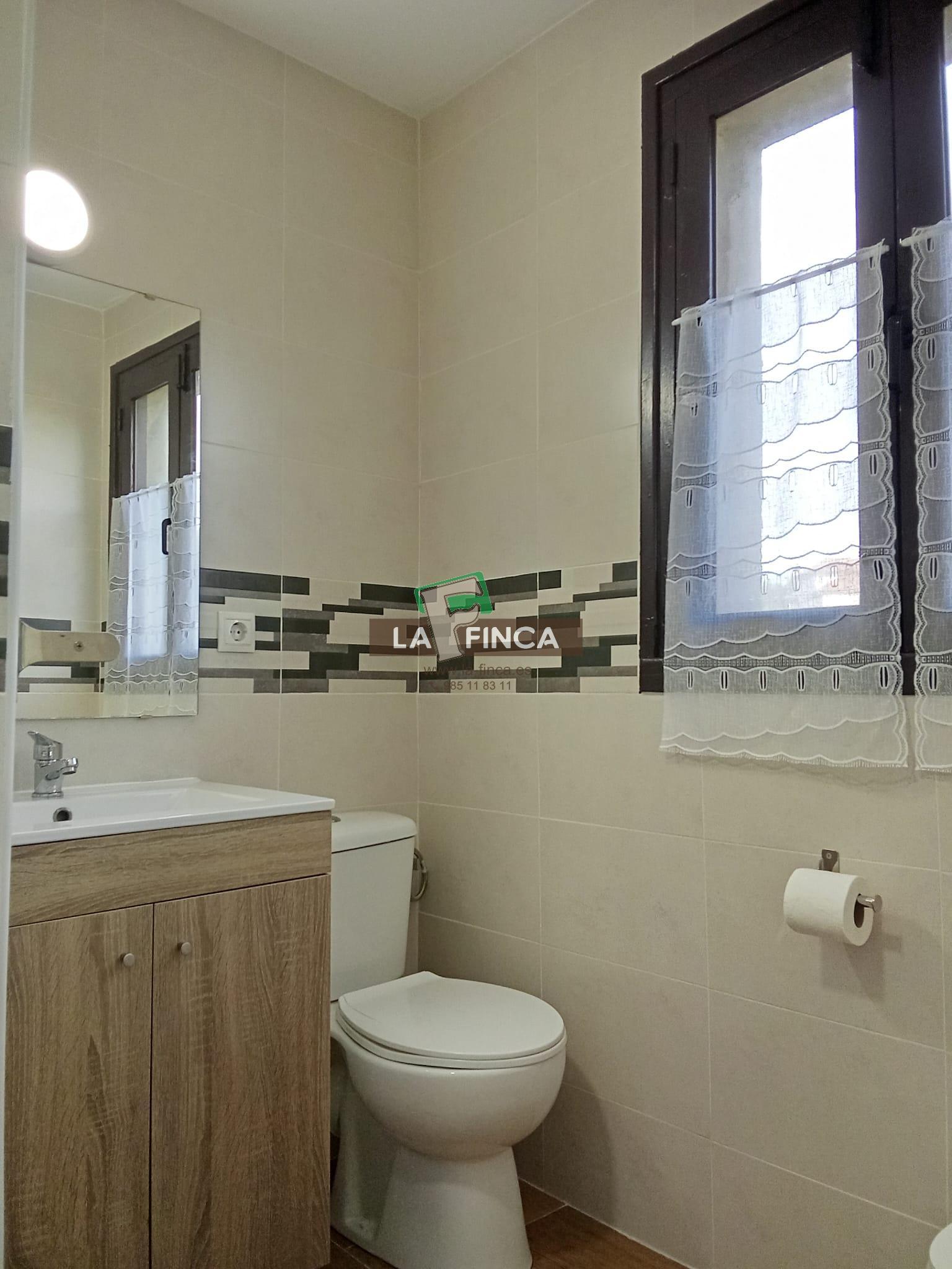 For sale of house in Muros del Nalón