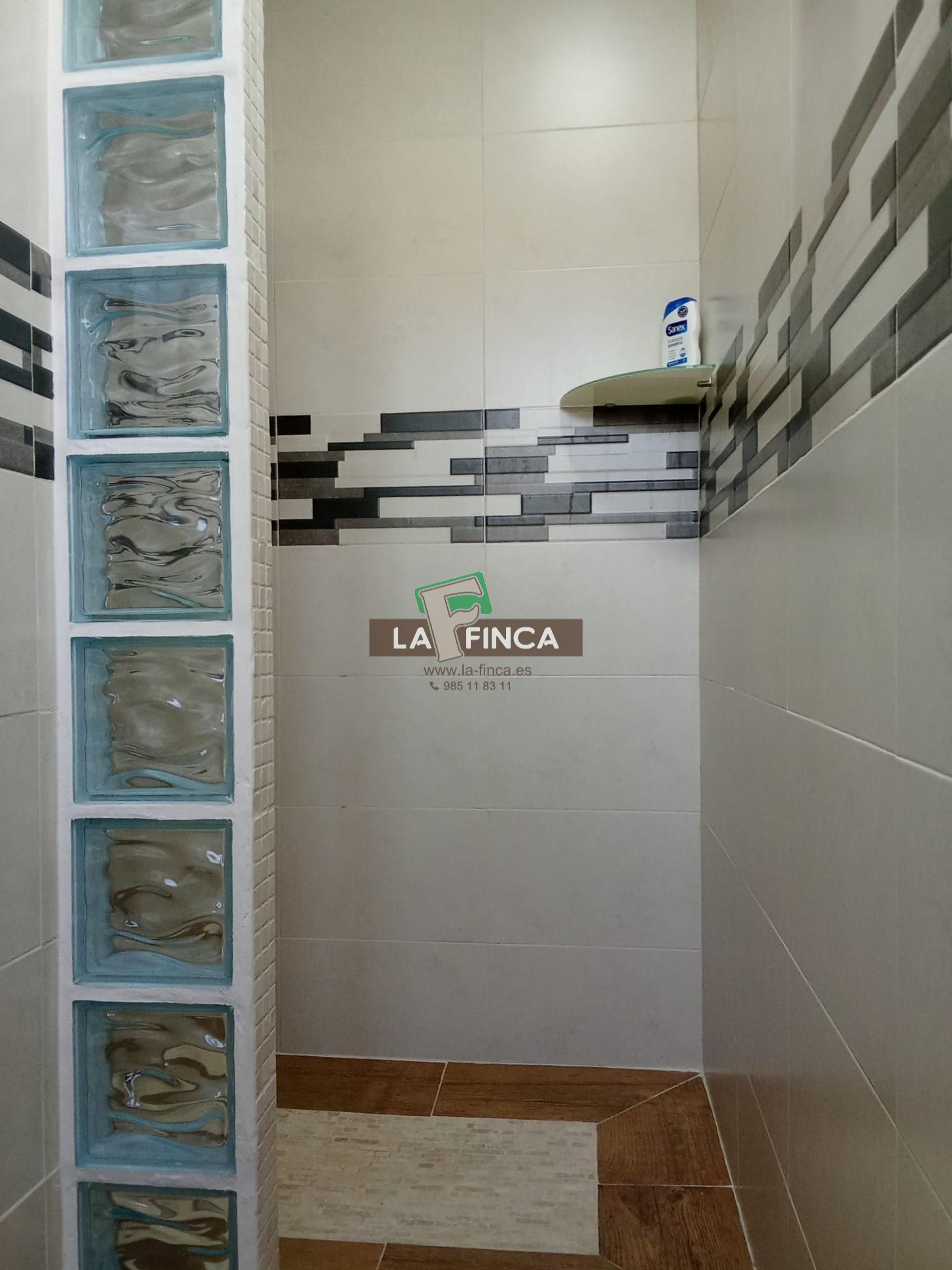 For sale of house in Muros del Nalón