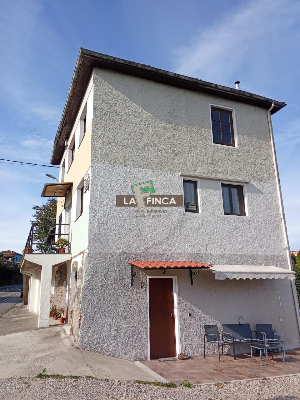 For sale of house in Muros del Nalón