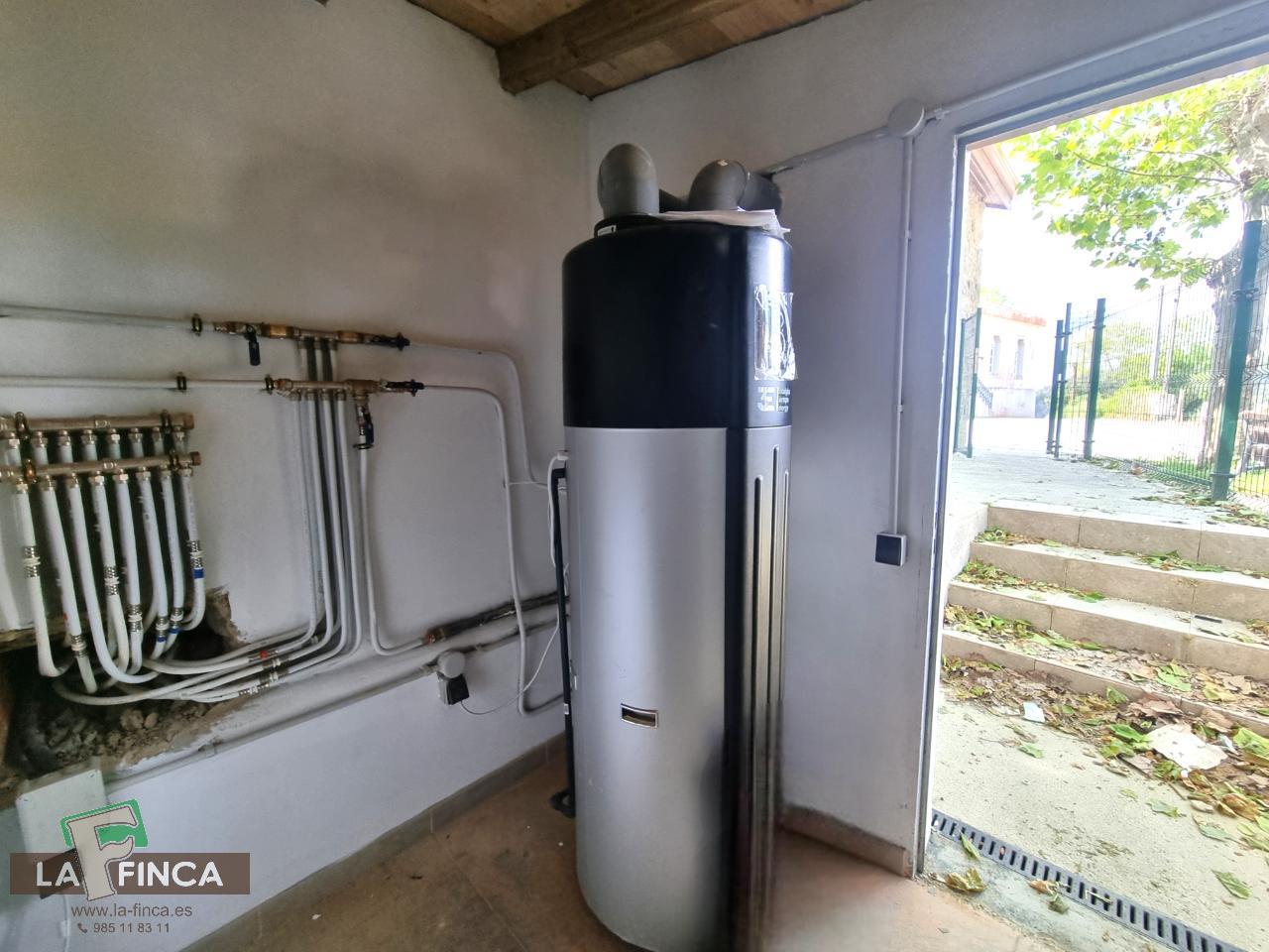 For sale of house in Siero