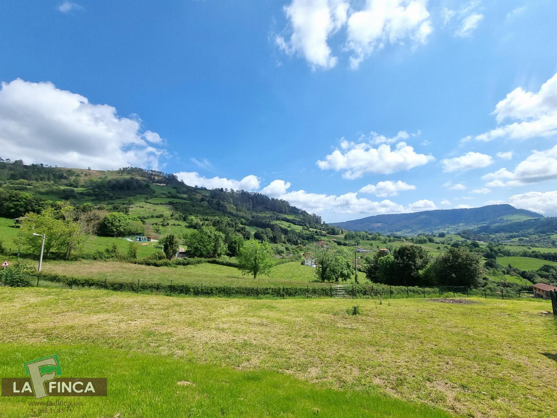 For sale of house in Siero