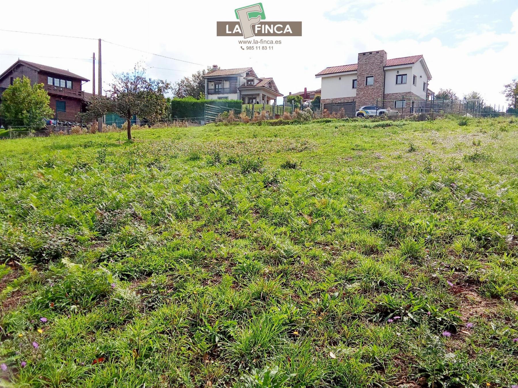 Venta de terreno en Siero