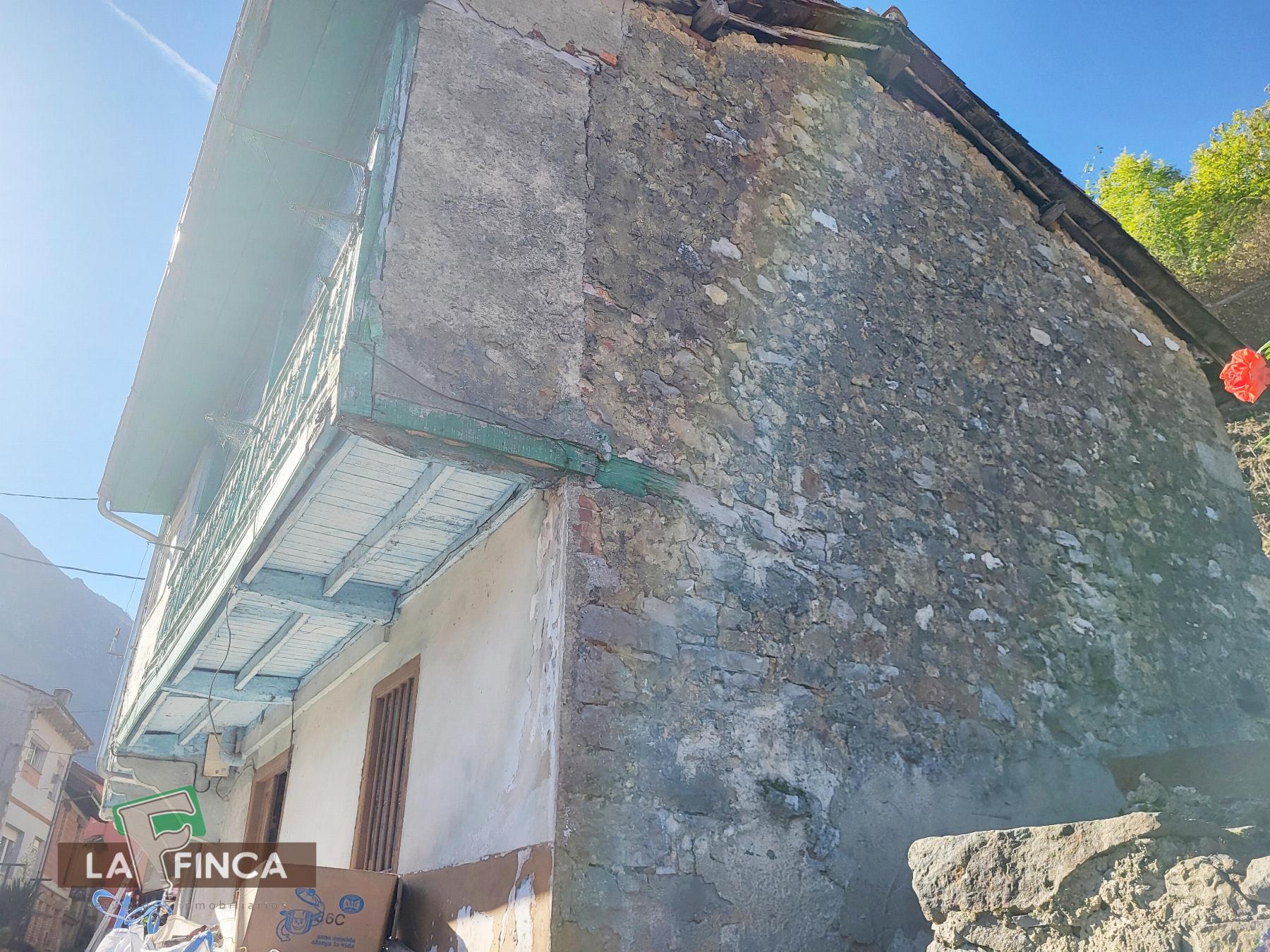 Venta de casa en Laviana