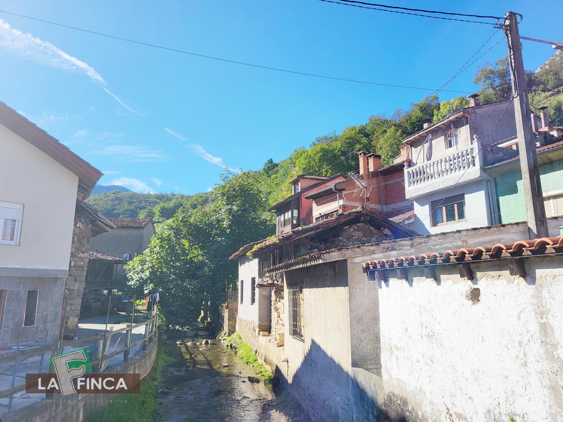 Venta de casa en Laviana