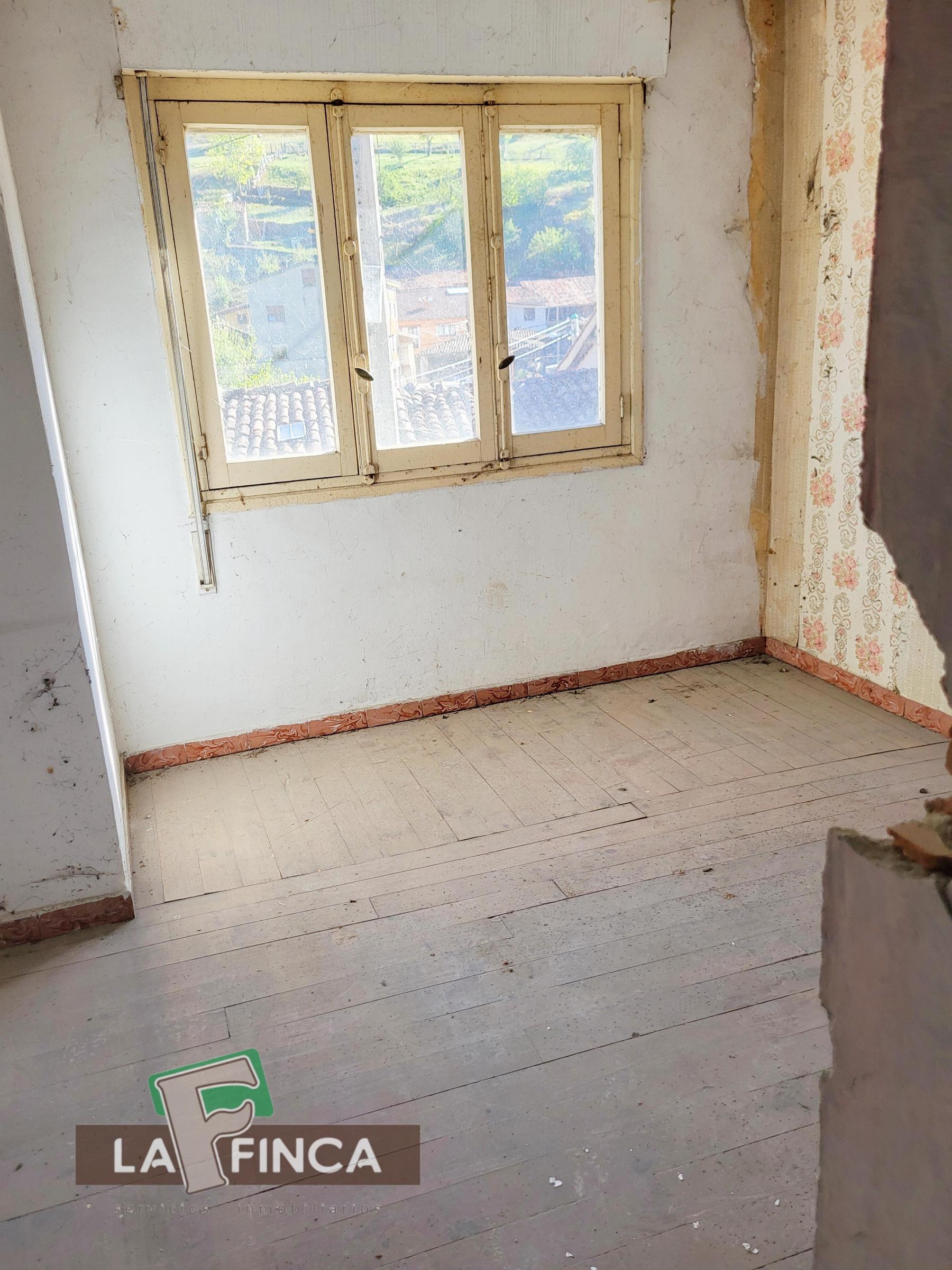 Venta de casa en Laviana