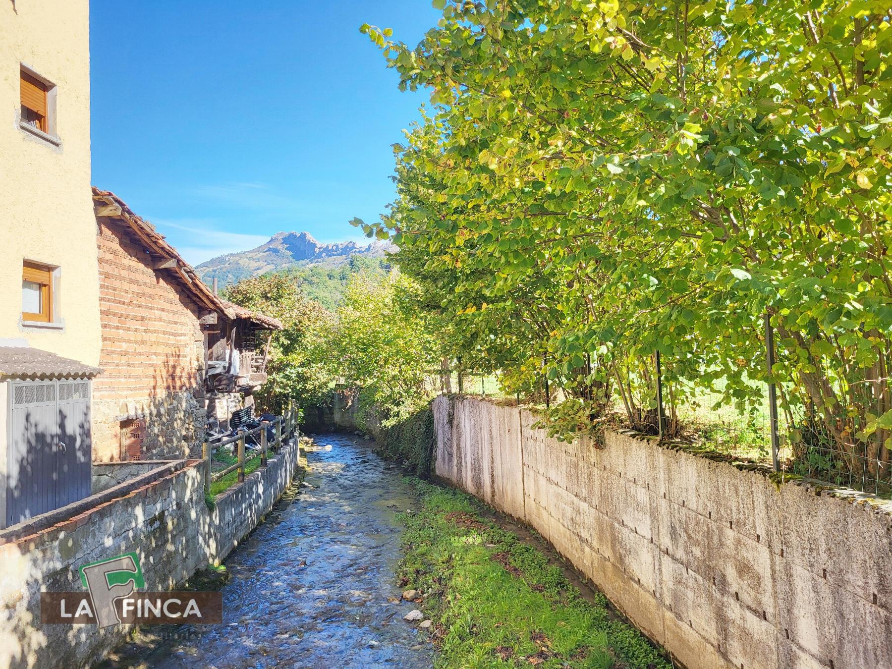 Venta de casa en Laviana