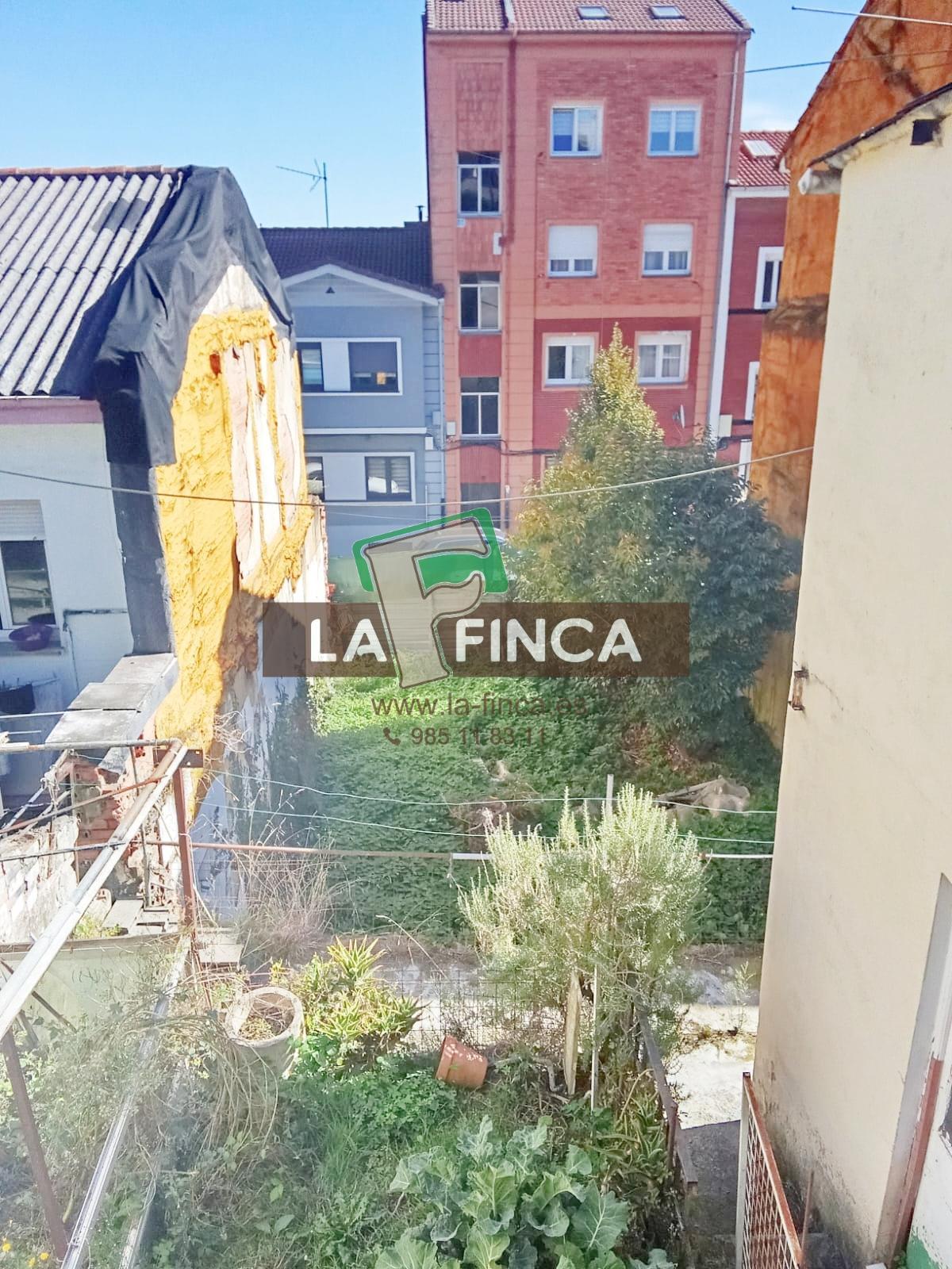 Venta de terreno en Oviedo