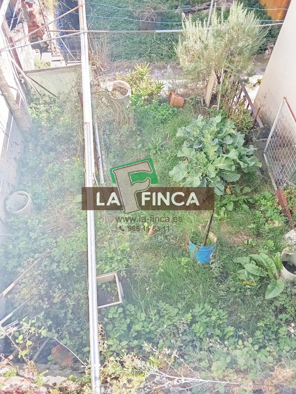 Venta de terreno en Oviedo