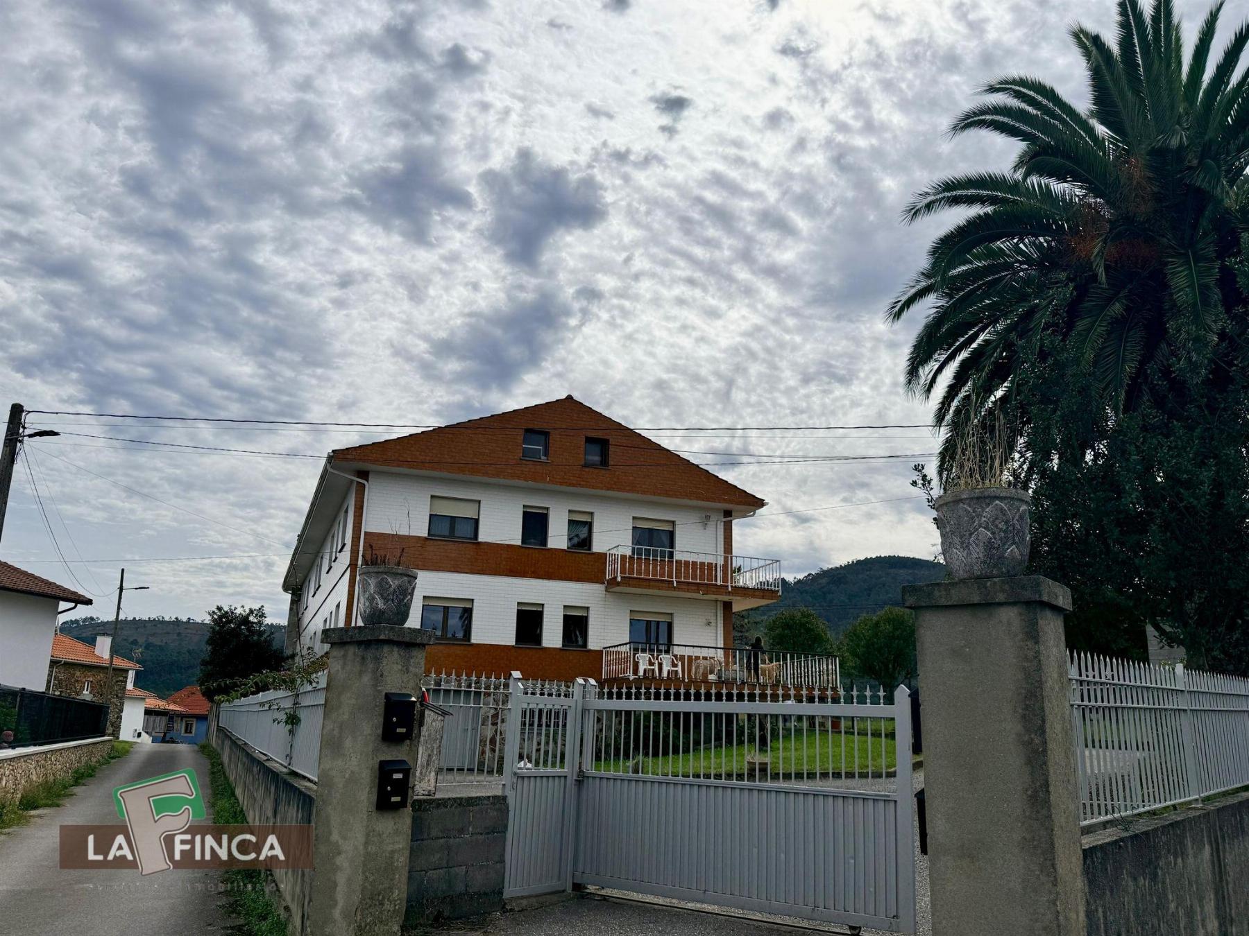 For sale of flat in Cudillero Concejo