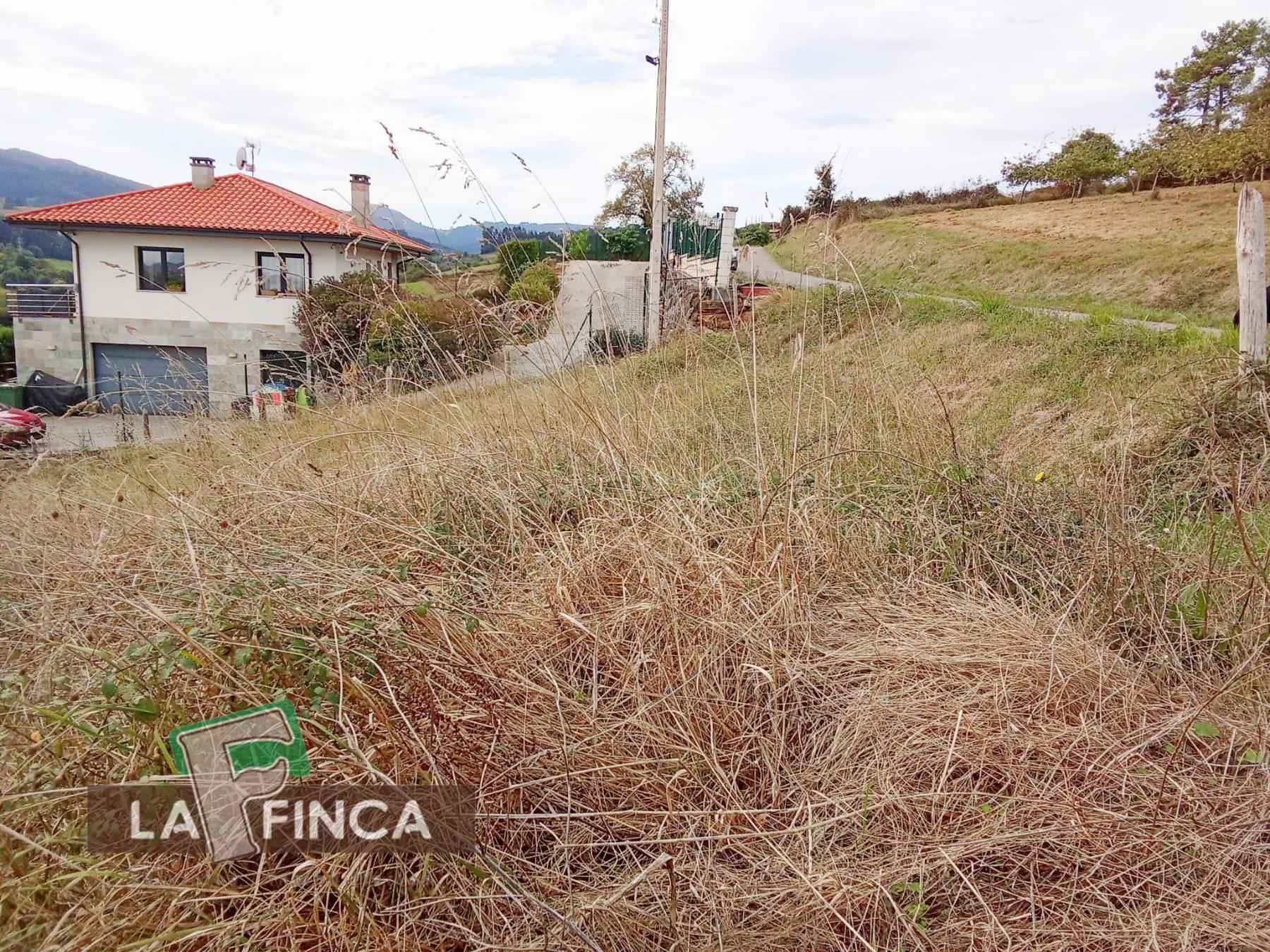 Venta de terreno en Corvera