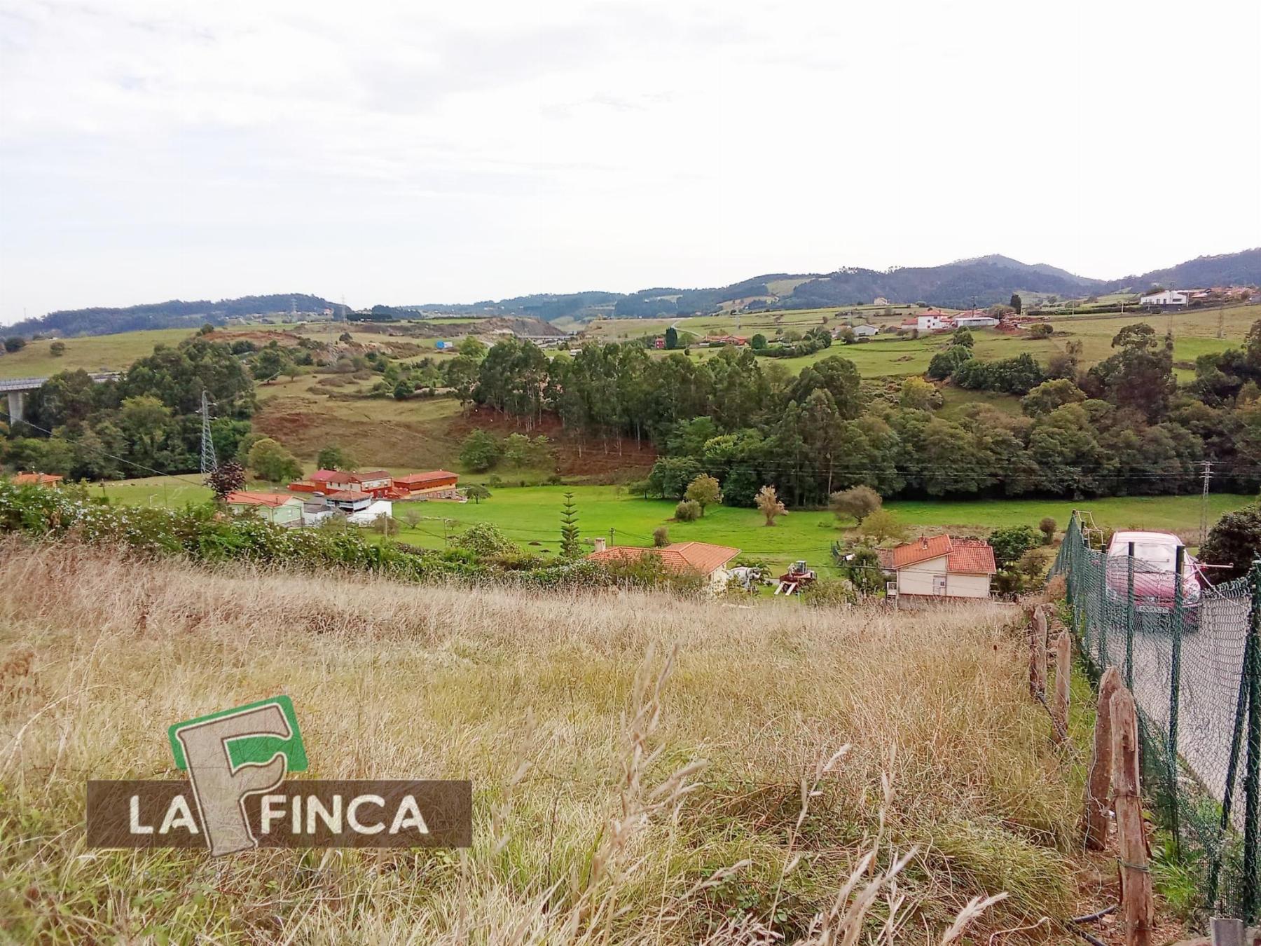 Venta de terreno en Corvera