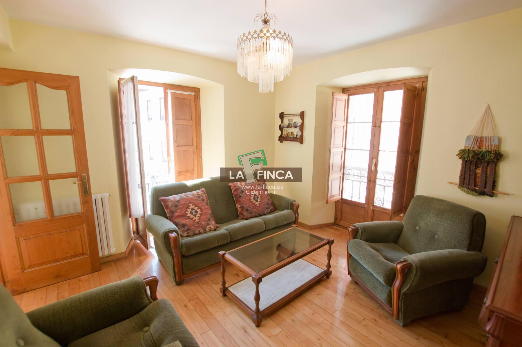 For sale of house in Pravia