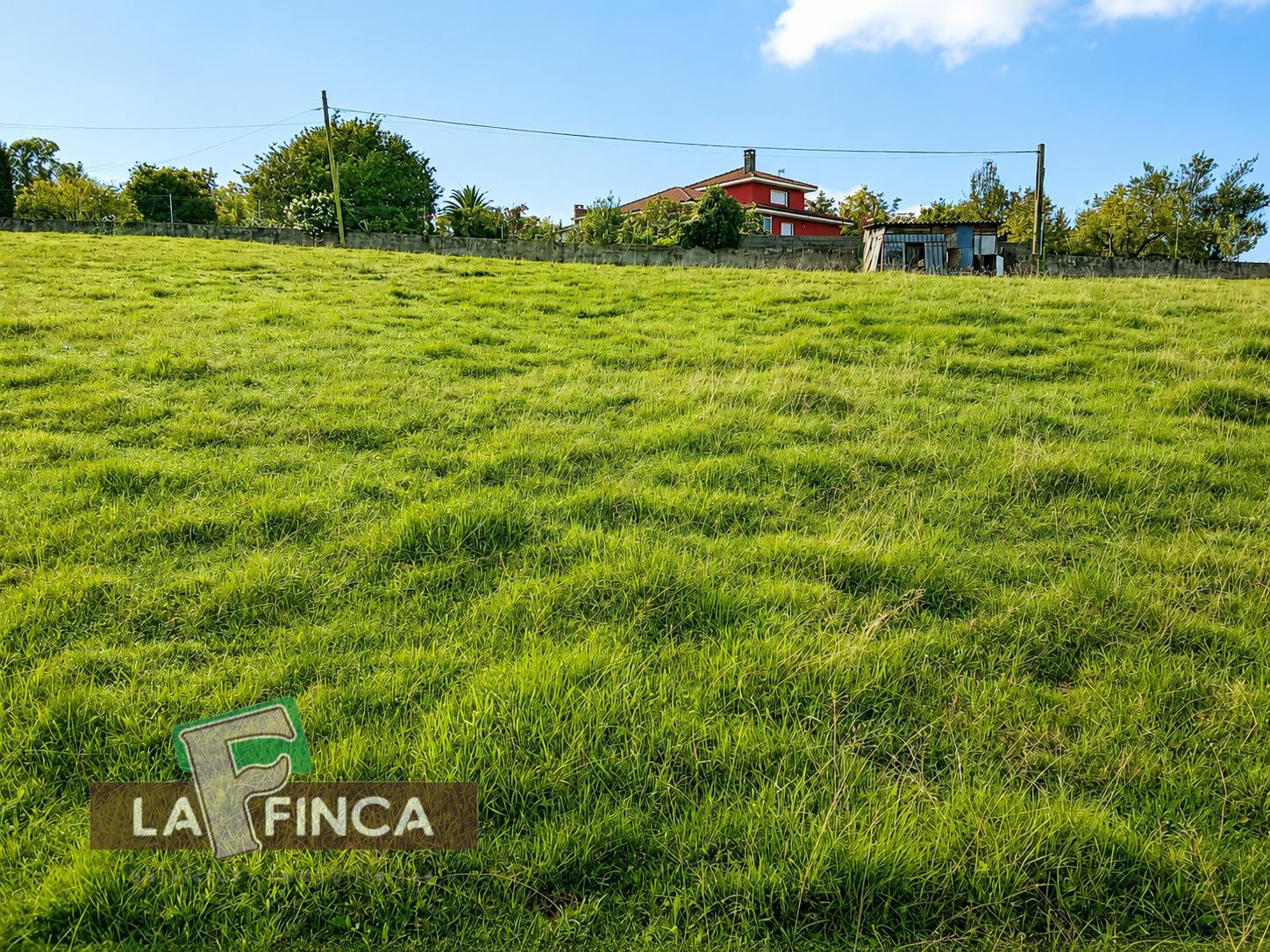 Venta de terreno en Oviedo