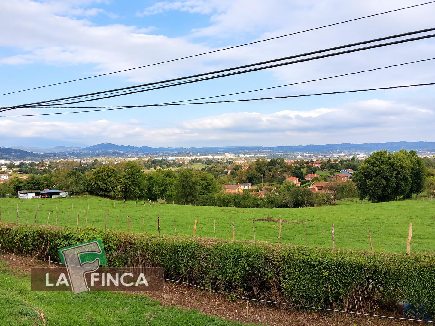 Venta de terreno en Oviedo