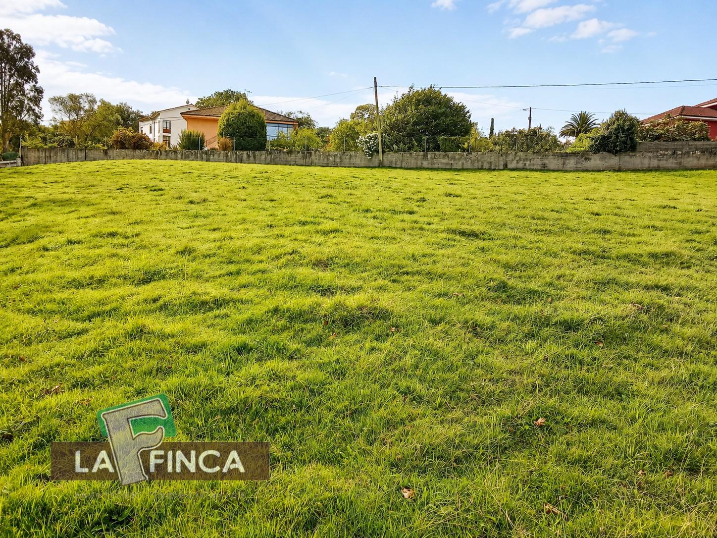 Venta de terreno en Oviedo