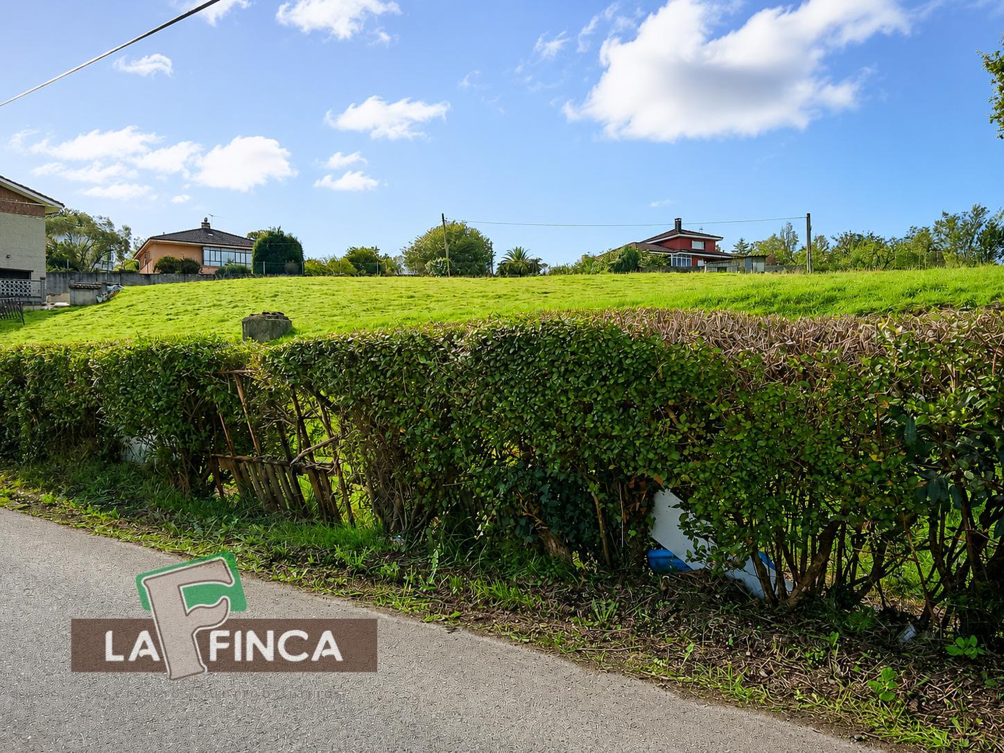 Venta de terreno en Oviedo