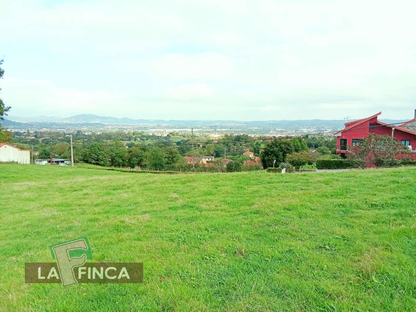 Venta de terreno en Oviedo