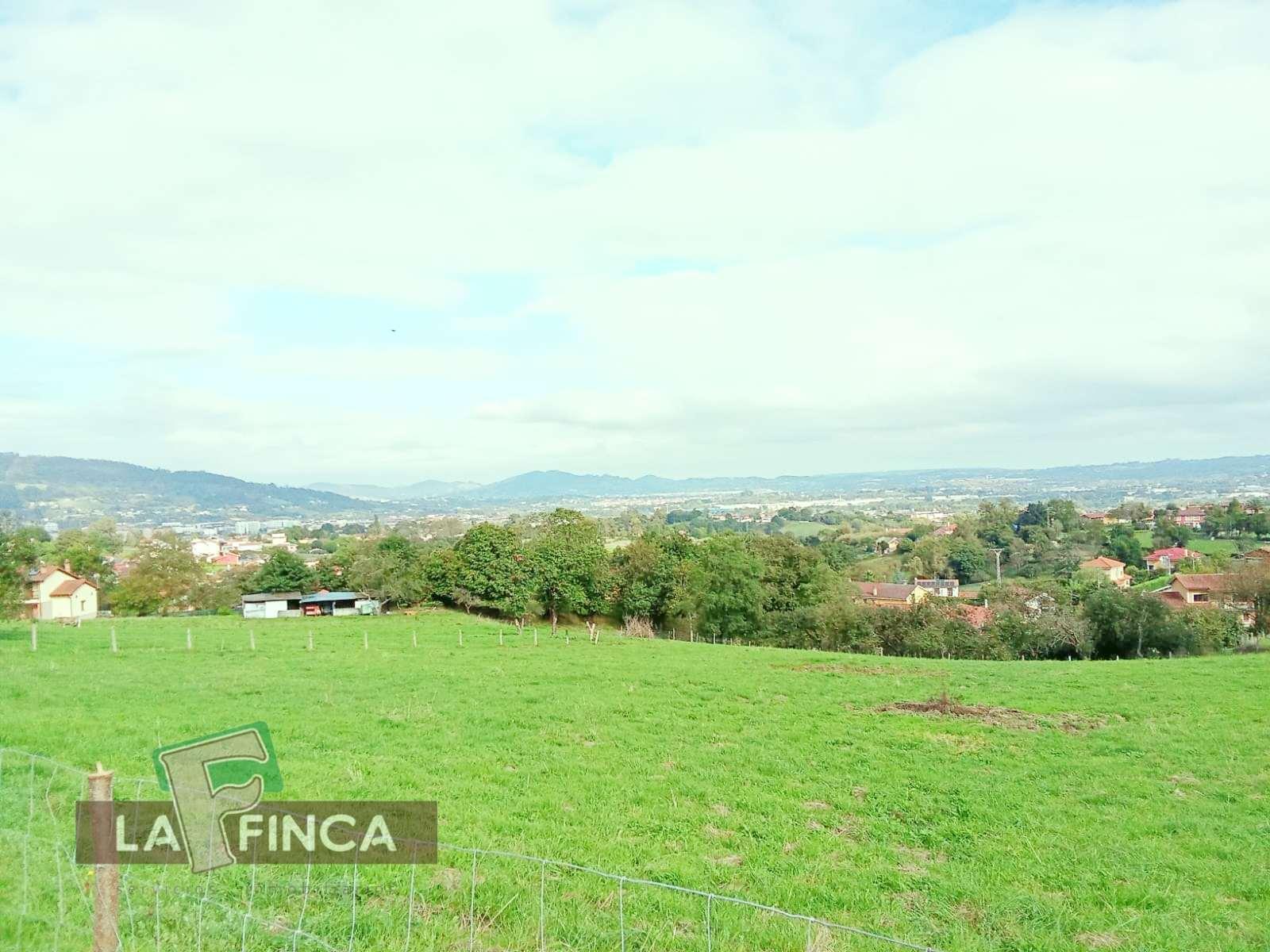 Venta de terreno en Oviedo