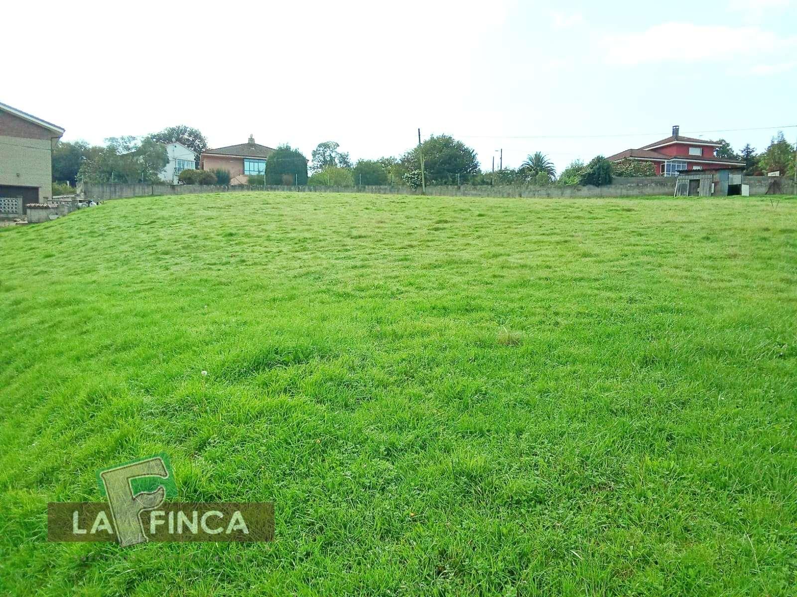 Venta de terreno en Oviedo