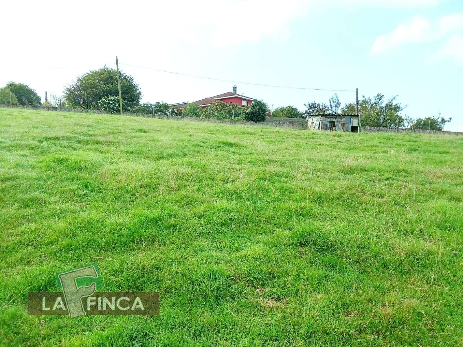 Venta de terreno en Oviedo