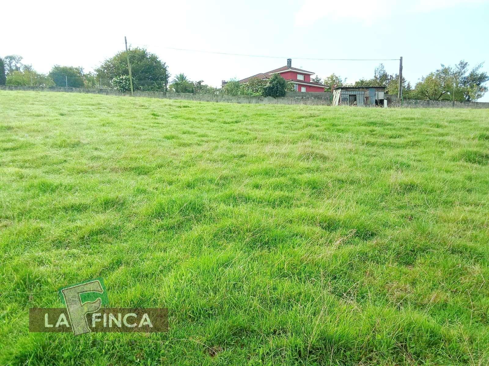 Venta de terreno en Oviedo